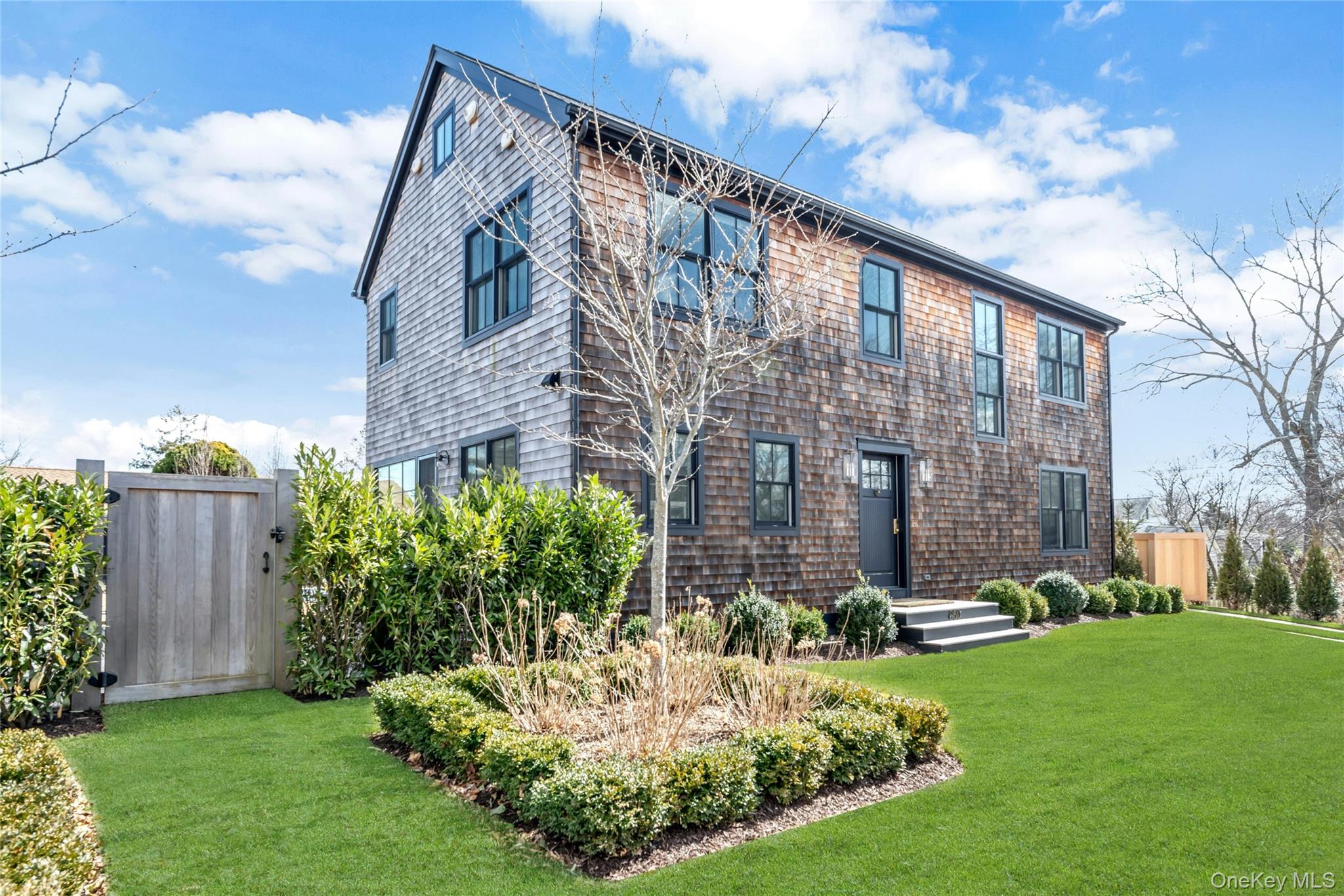 850 3rd Street, New Suffolk, NY 11956