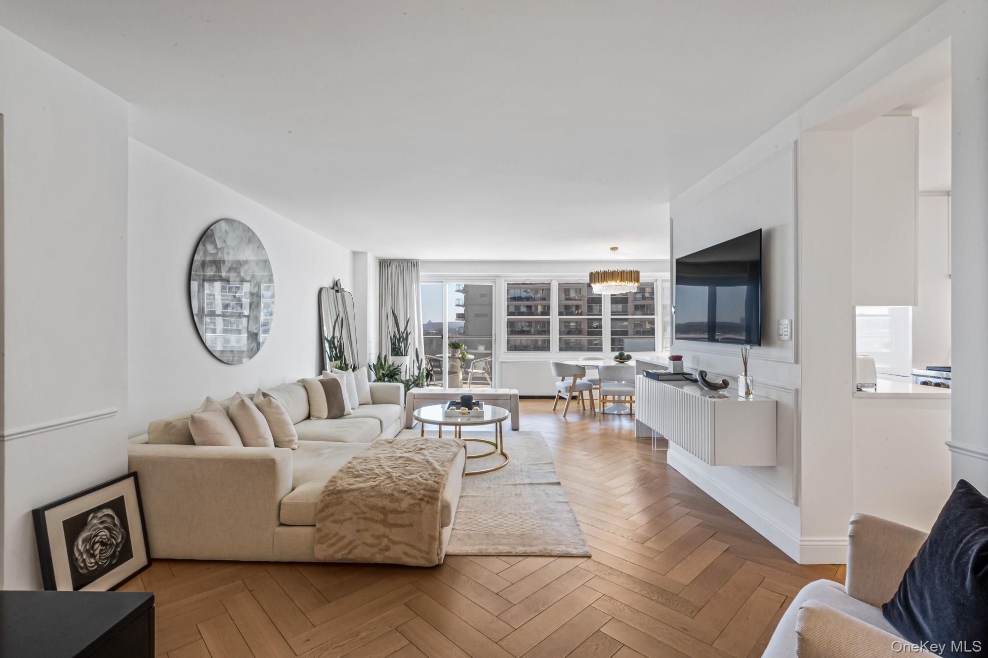 1805 215th Street # 8M, Bayside, NY 11360