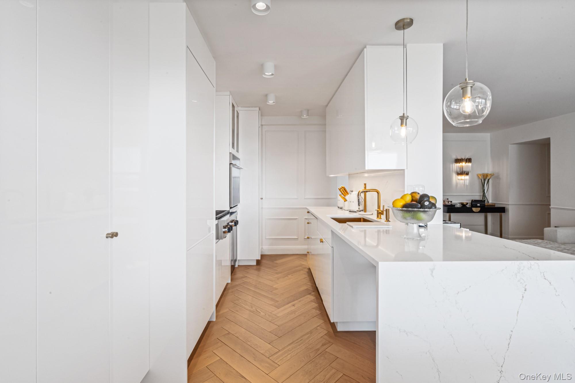 1805 215th Street # 8M, Bayside, NY 11360