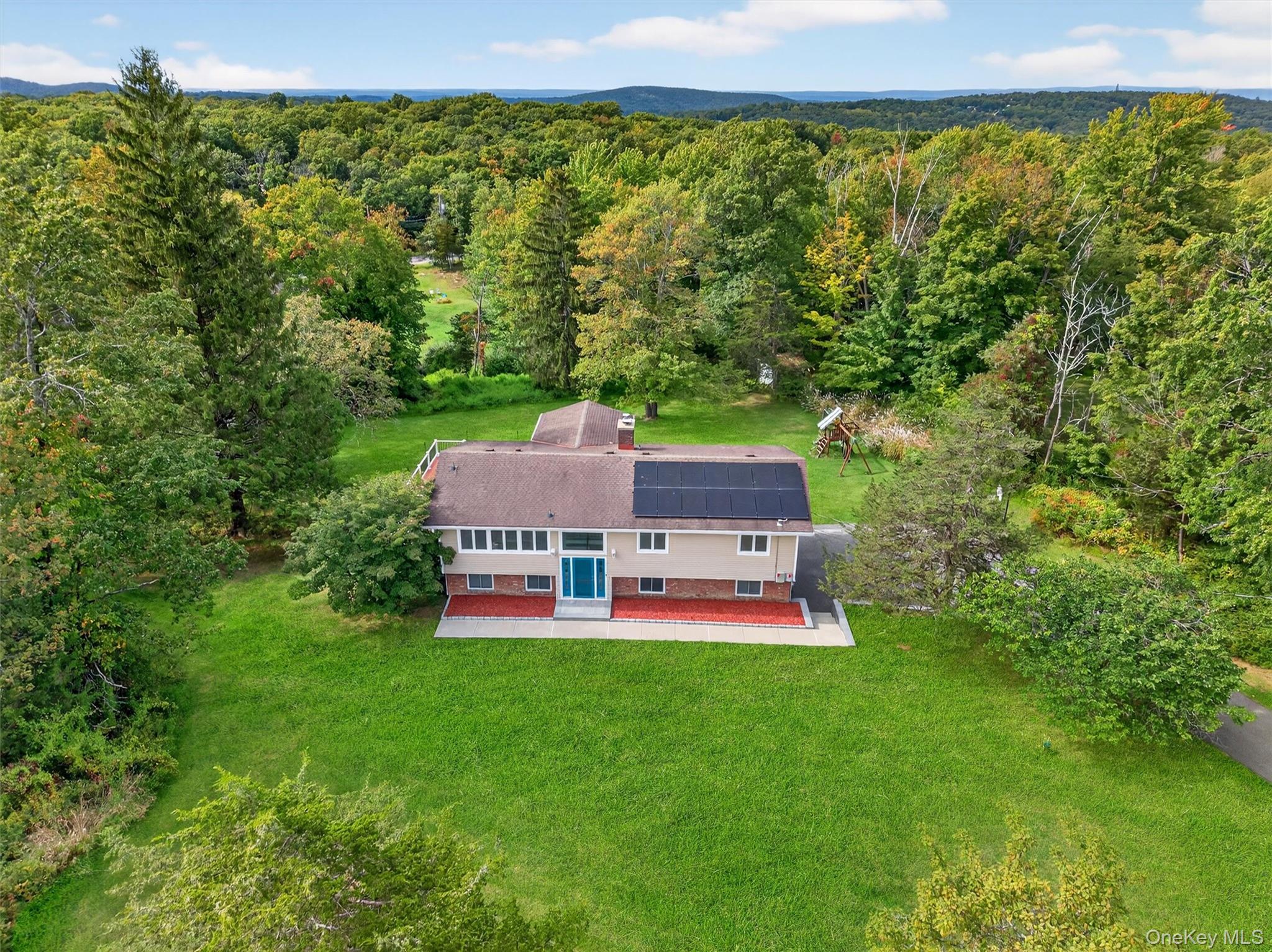 10 Karen Drive, Monroe, NY 10950