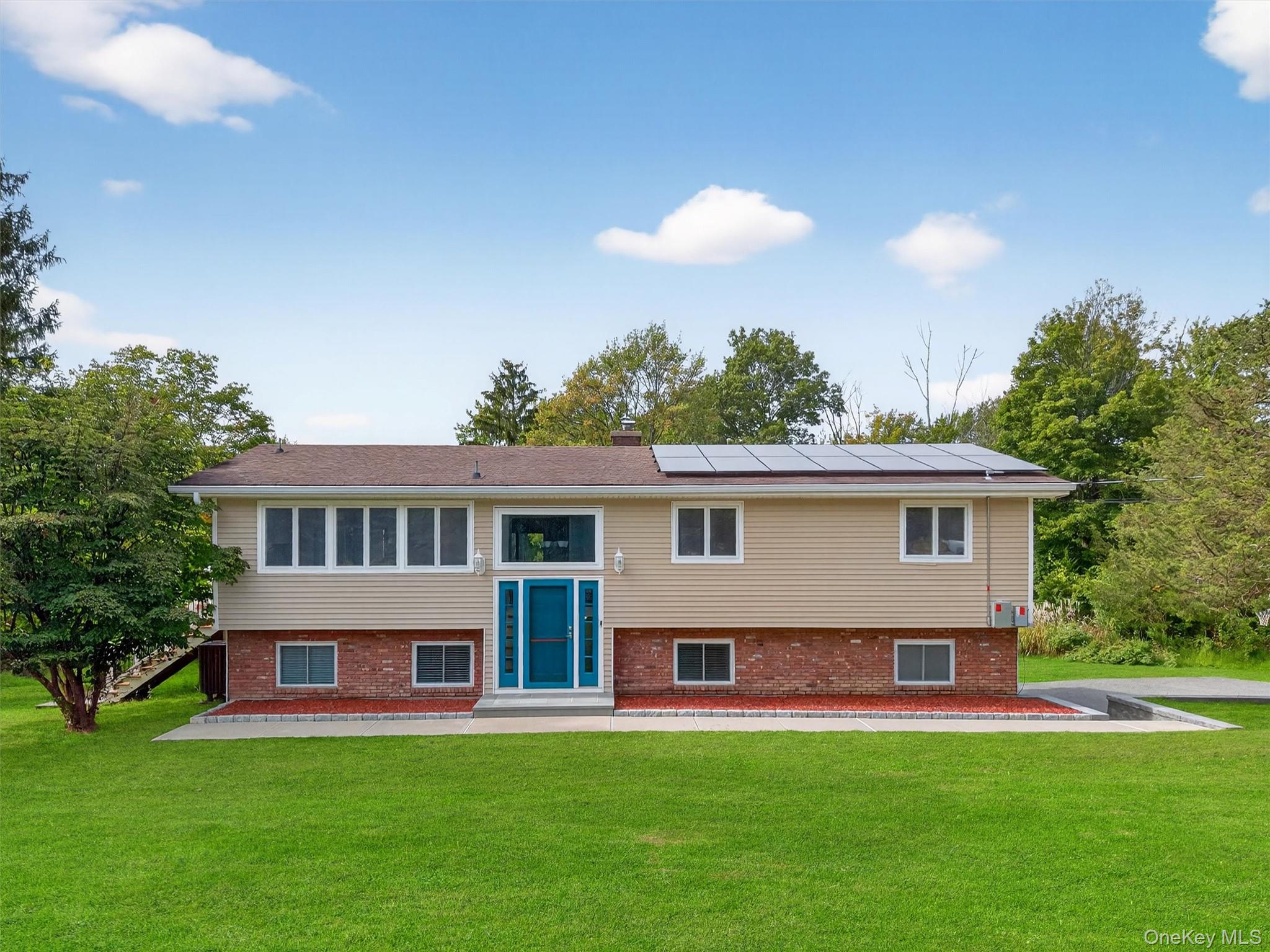 10 Karen Drive, Monroe, NY 10950