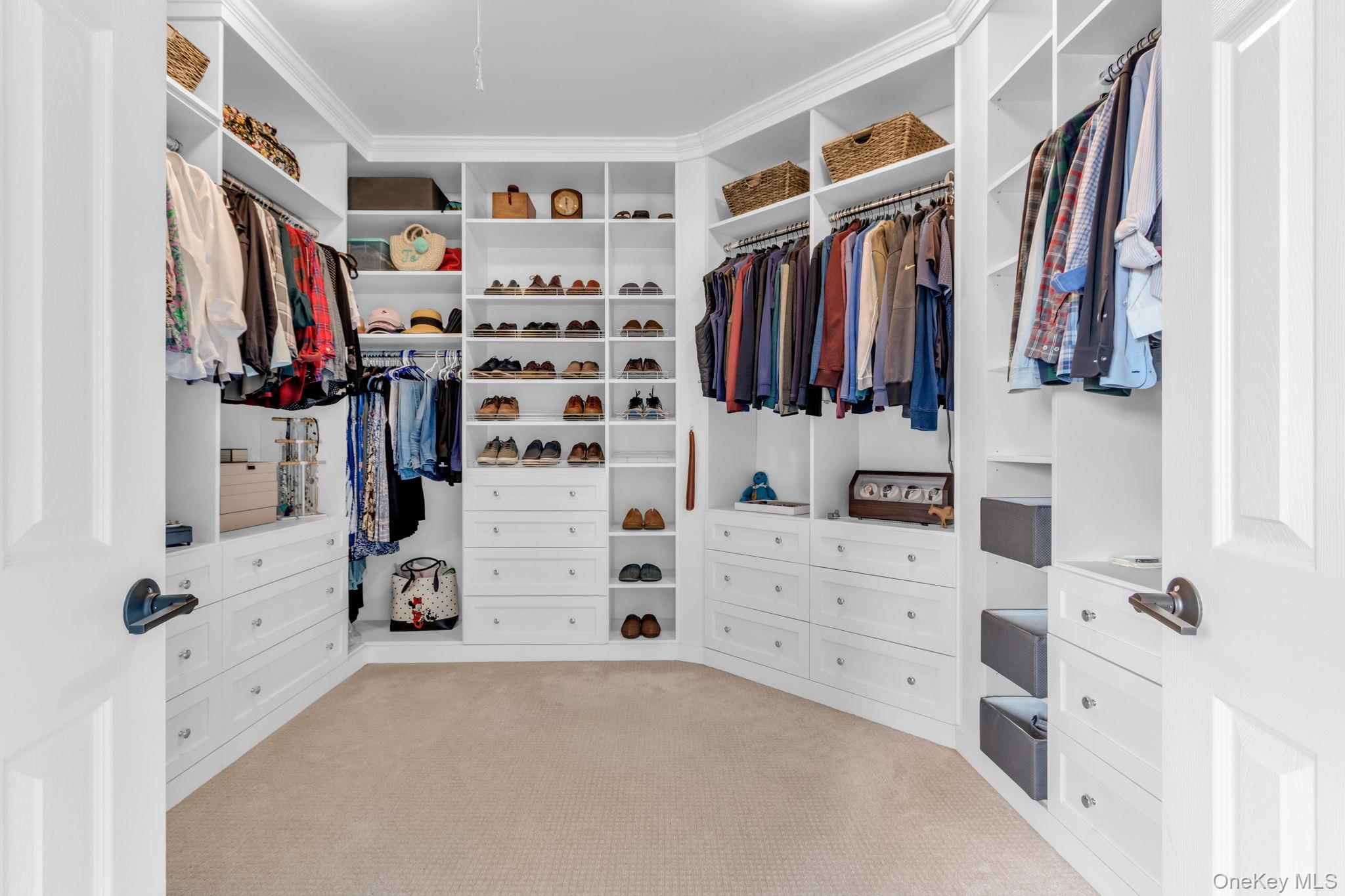 19 Sassinoro Boulevard, Cortlandt Manor, NY 10567