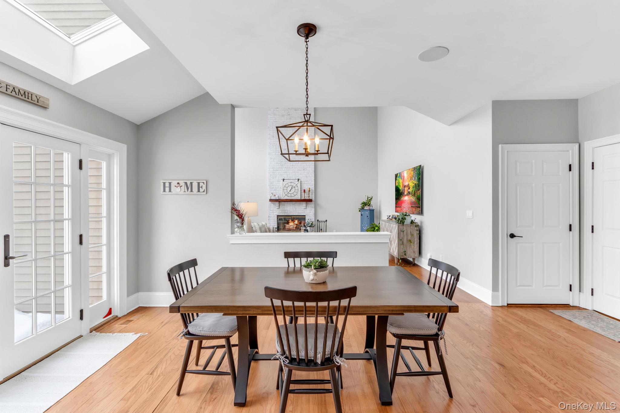 19 Sassinoro Boulevard, Cortlandt Manor, NY 10567