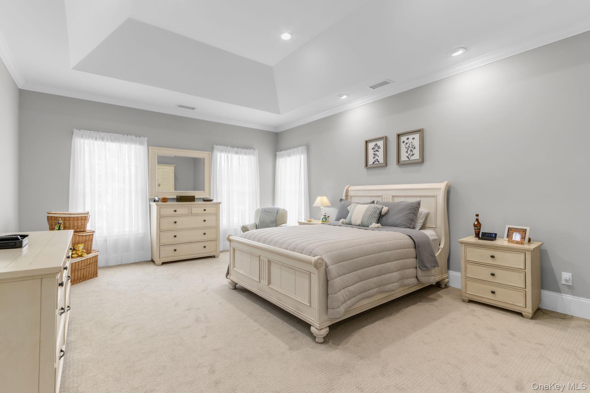 19 Sassinoro Boulevard, Cortlandt Manor, NY 10567