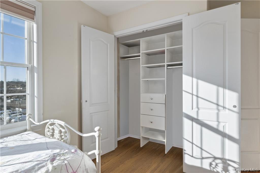 3307 Parkview Drive, Spring Valley, NY 10977