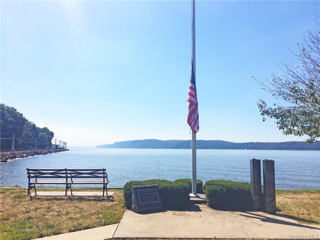 1 S Astor Street # 401, Irvington, NY 10533