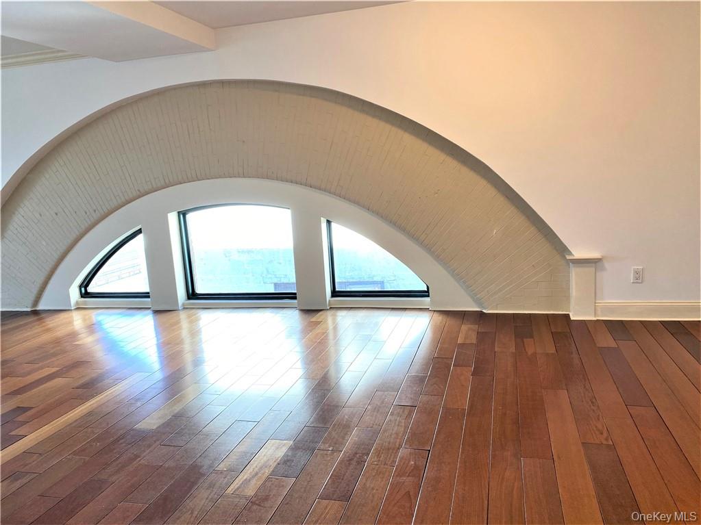 1 S Astor Street # 401, Irvington, NY 10533