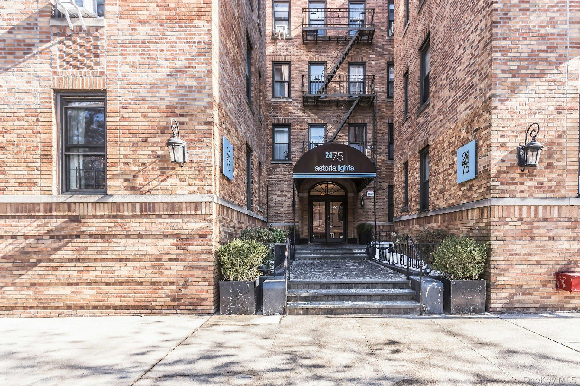 24-75 38th Street # B8, Astoria, NY 11103