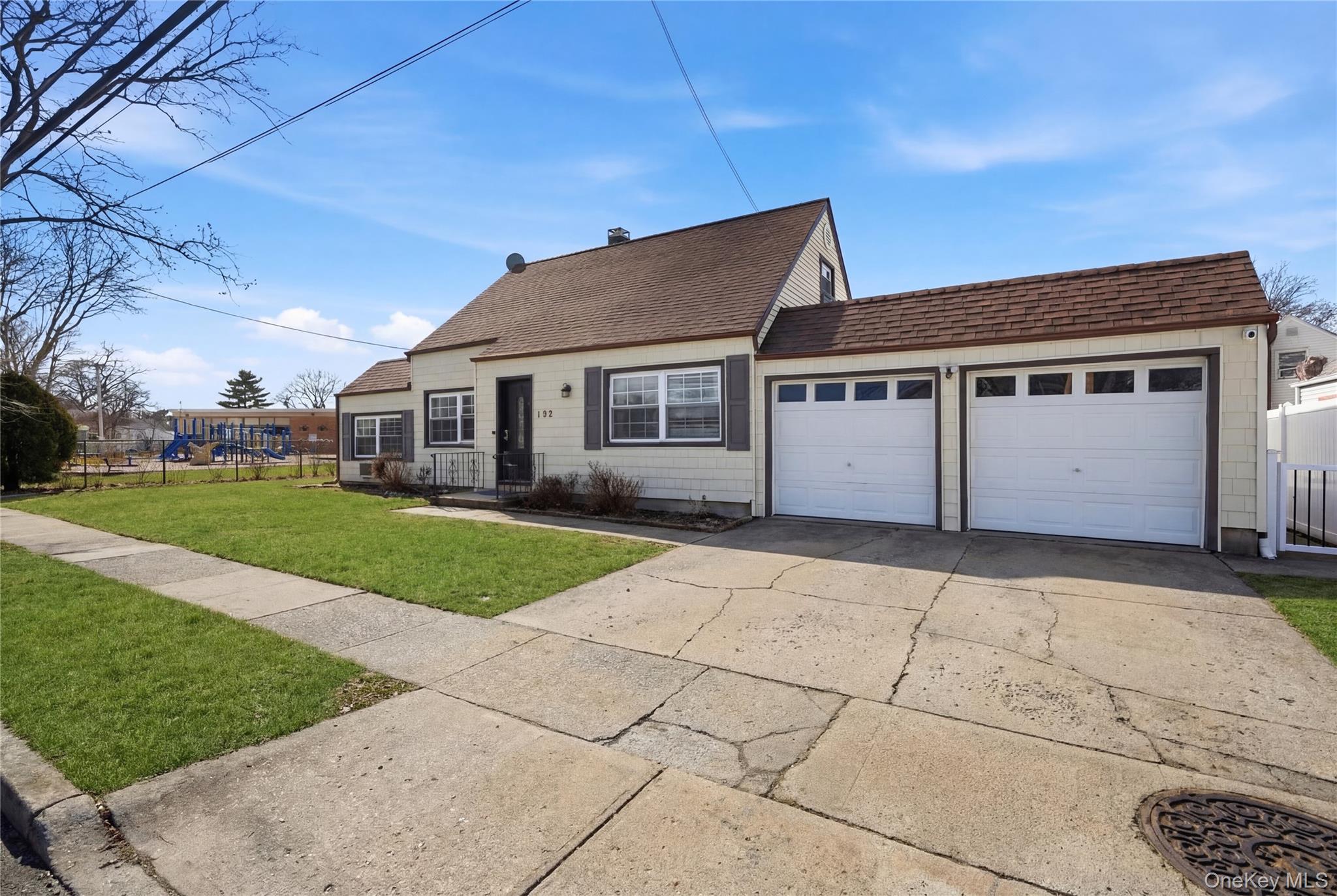 192 Mill Road, Valley Stream, NY 11581