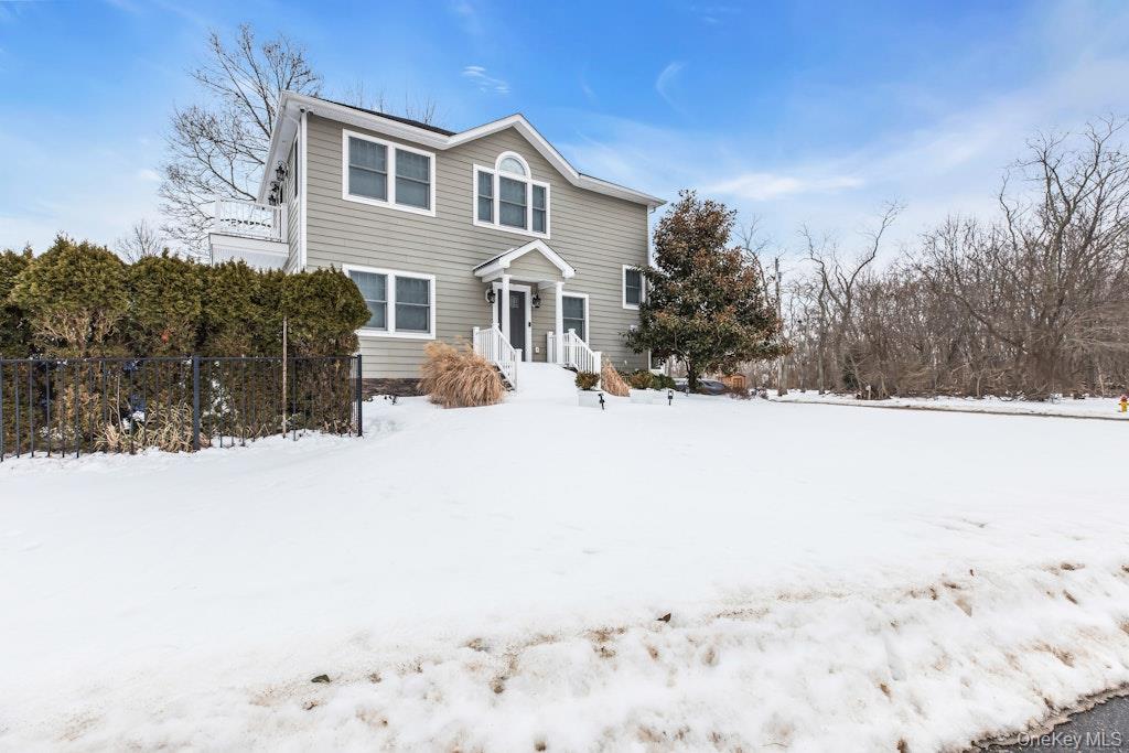 300 Fiddler Lane, Greenport, NY 11944