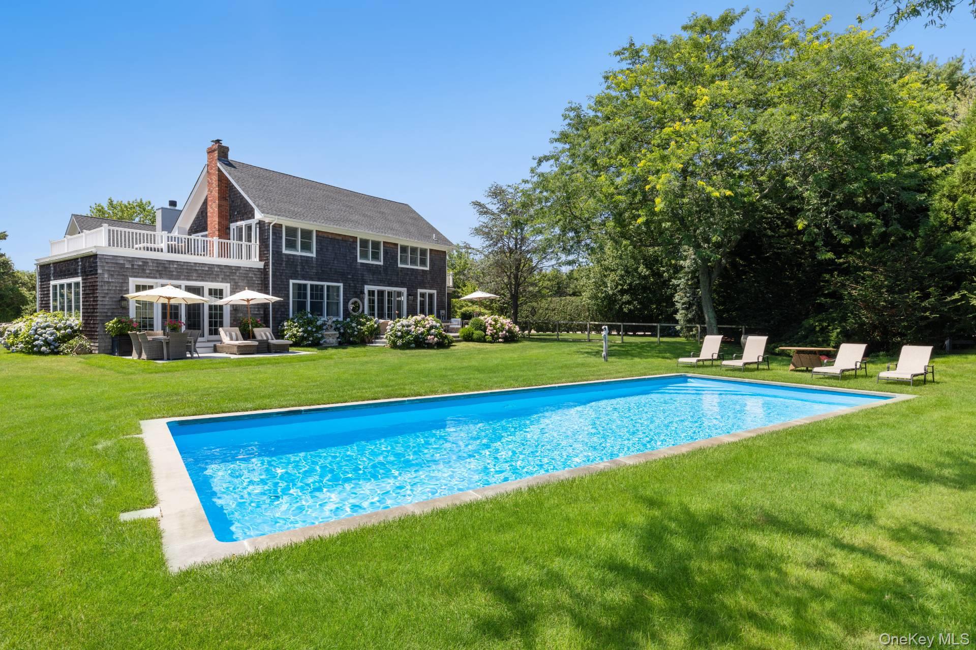 25 Tiffany Way, Bridgehampton, NY 11976