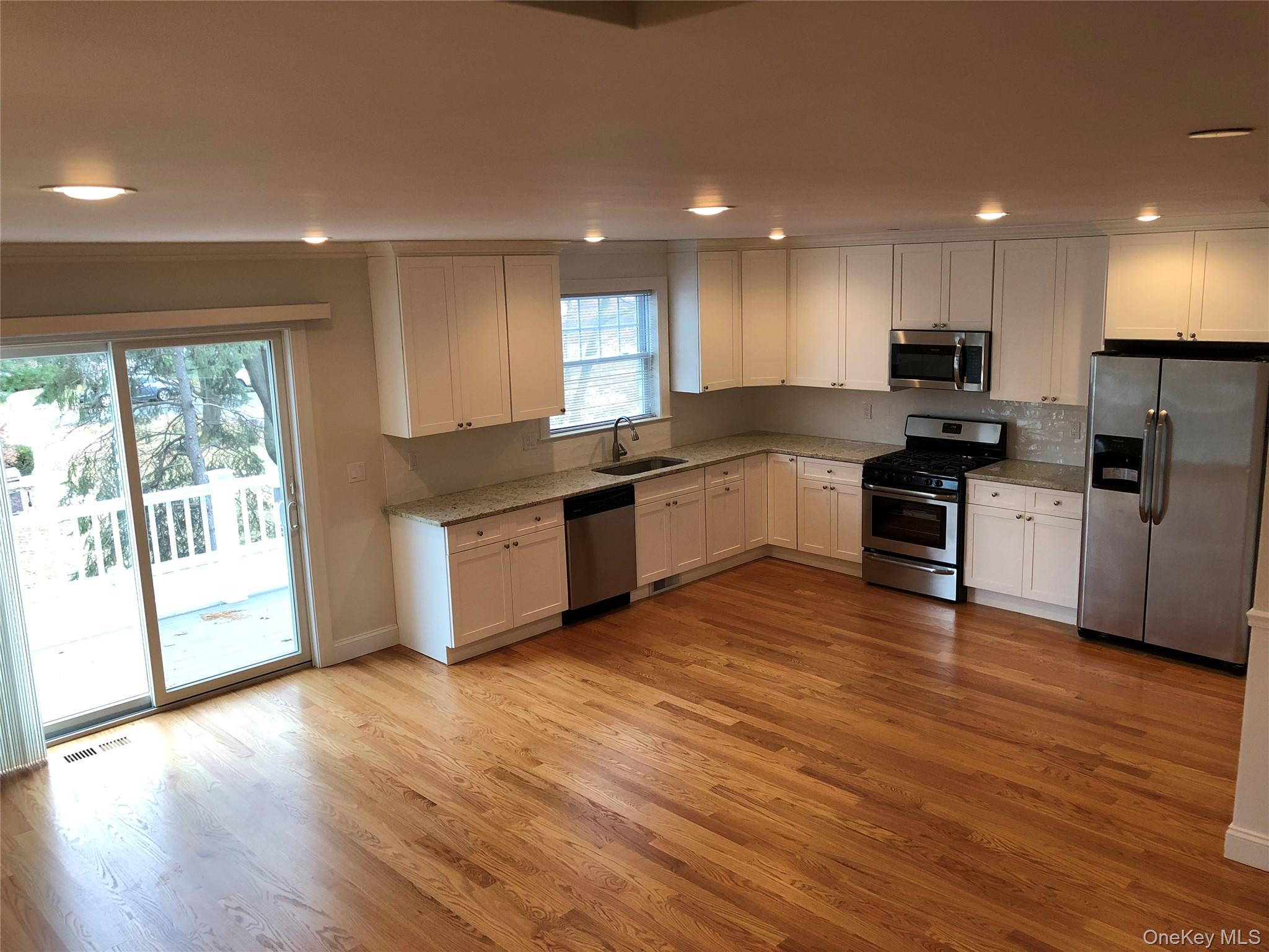 43 Ellsworth Avenue, Harrison, NY 10528