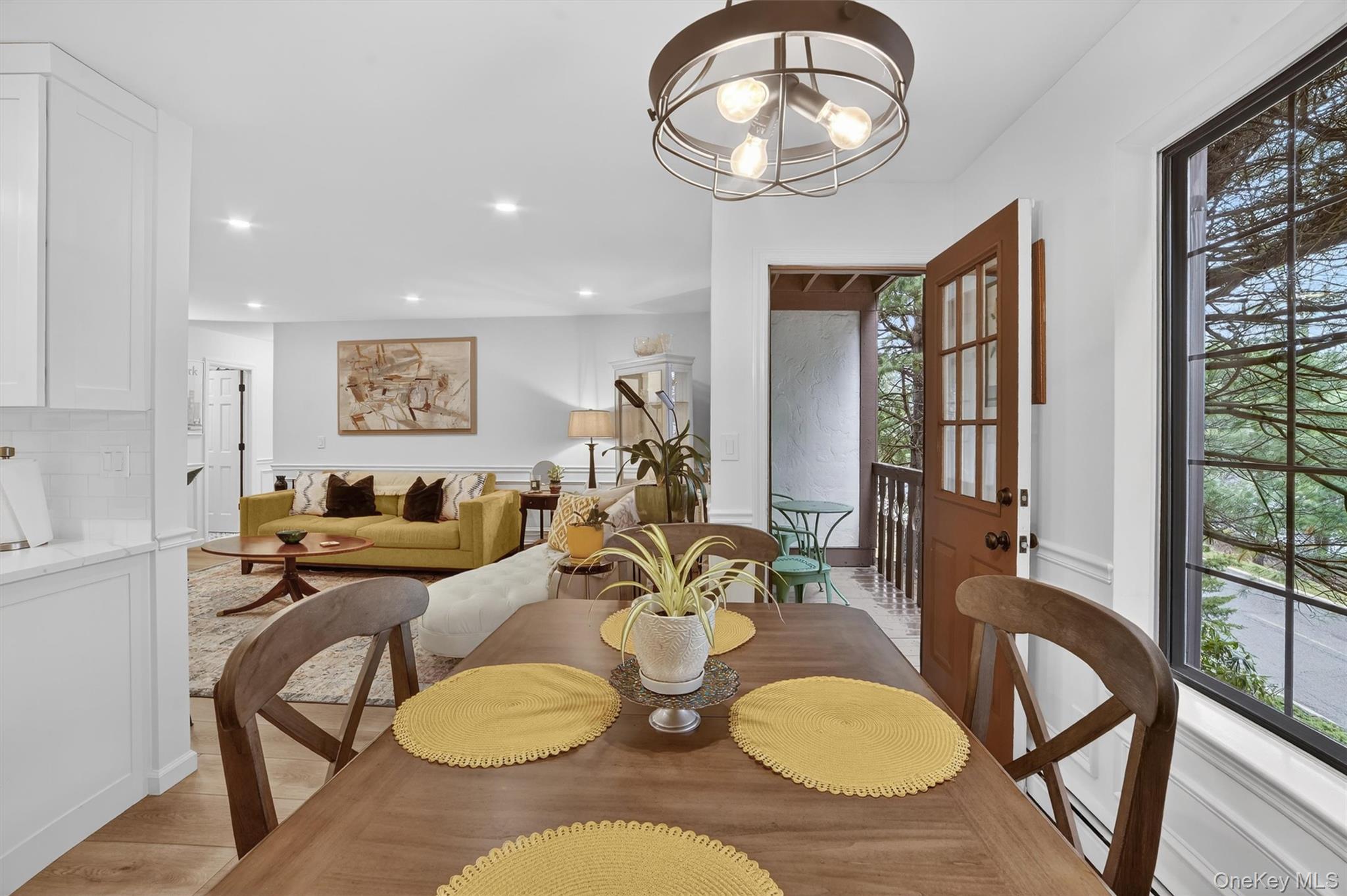 121 Foxwood Circle # 121, Mount Kisco, NY 10549