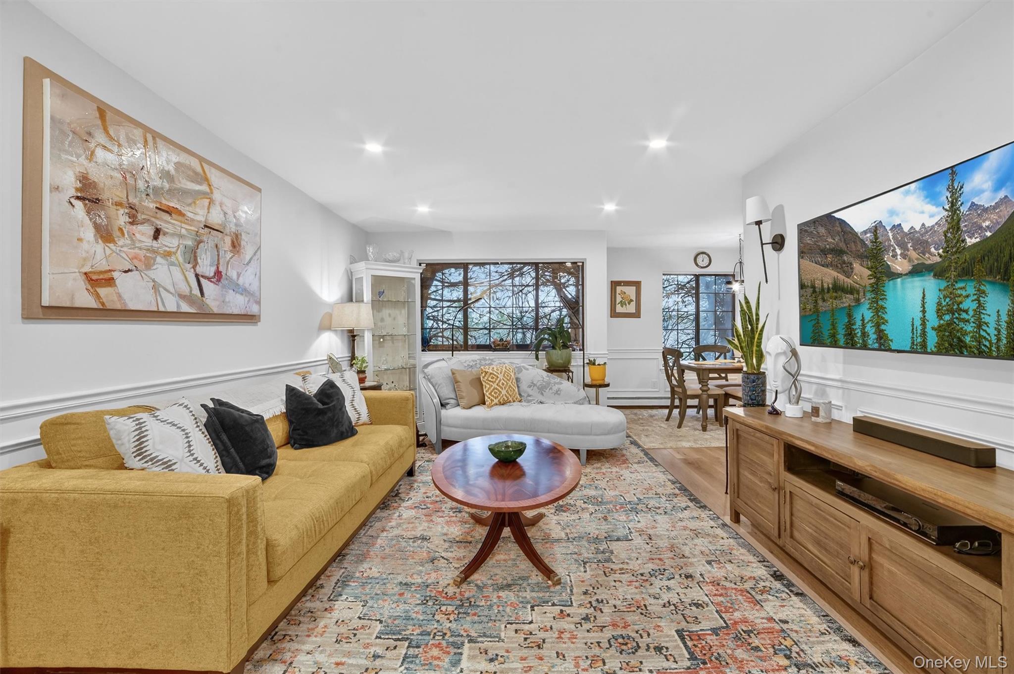 121 Foxwood Circle # 121, Mount Kisco, NY 10549