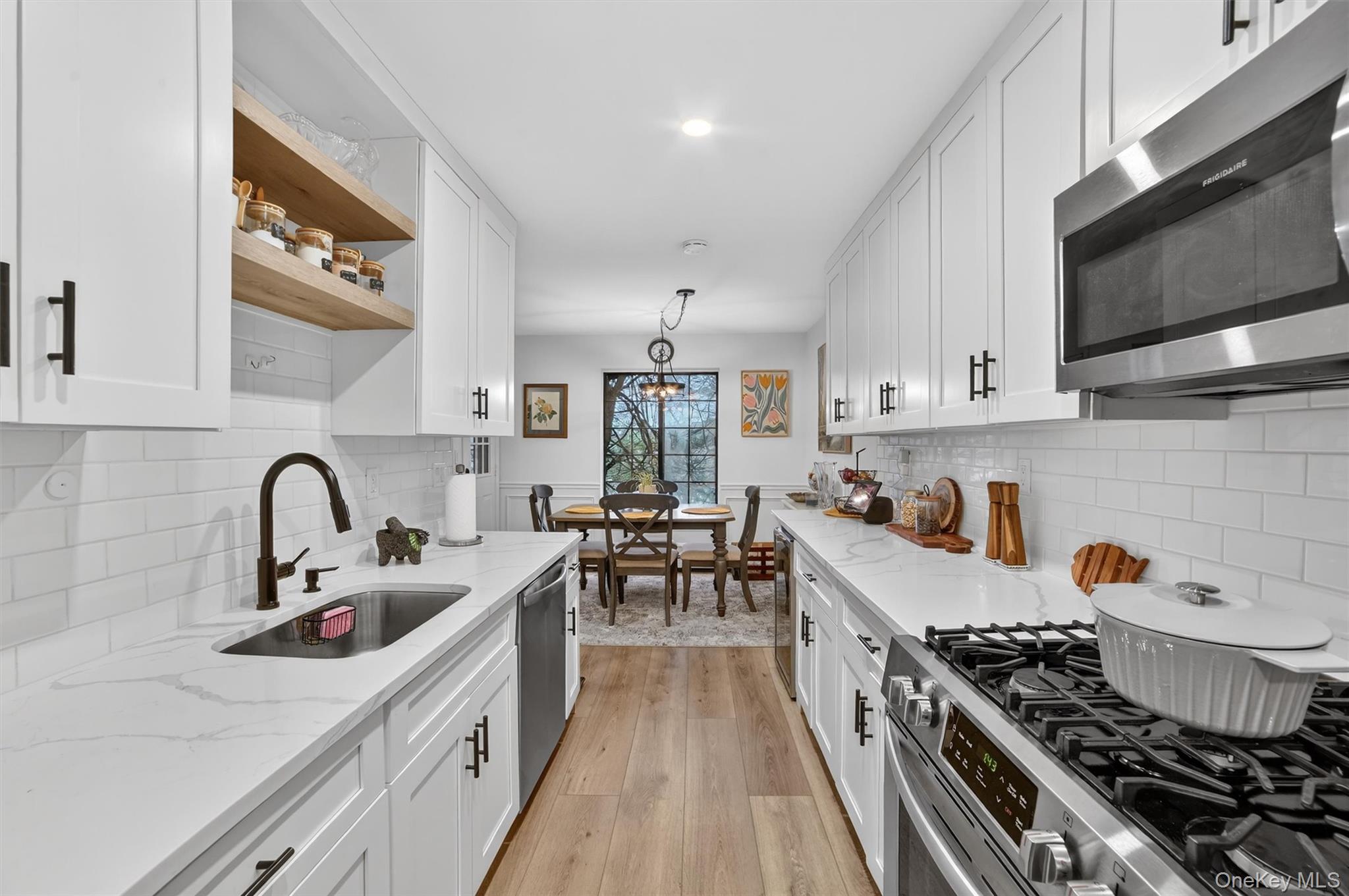 121 Foxwood Circle # 121, Mount Kisco, NY 10549