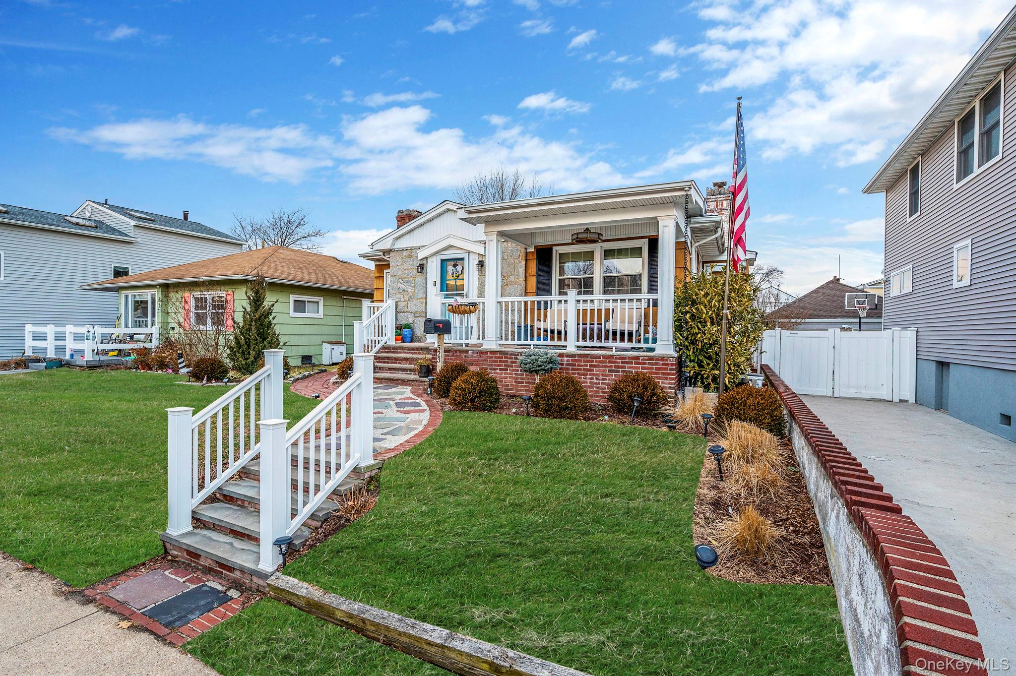 523 E Fulton Street, Long Beach, NY 11561