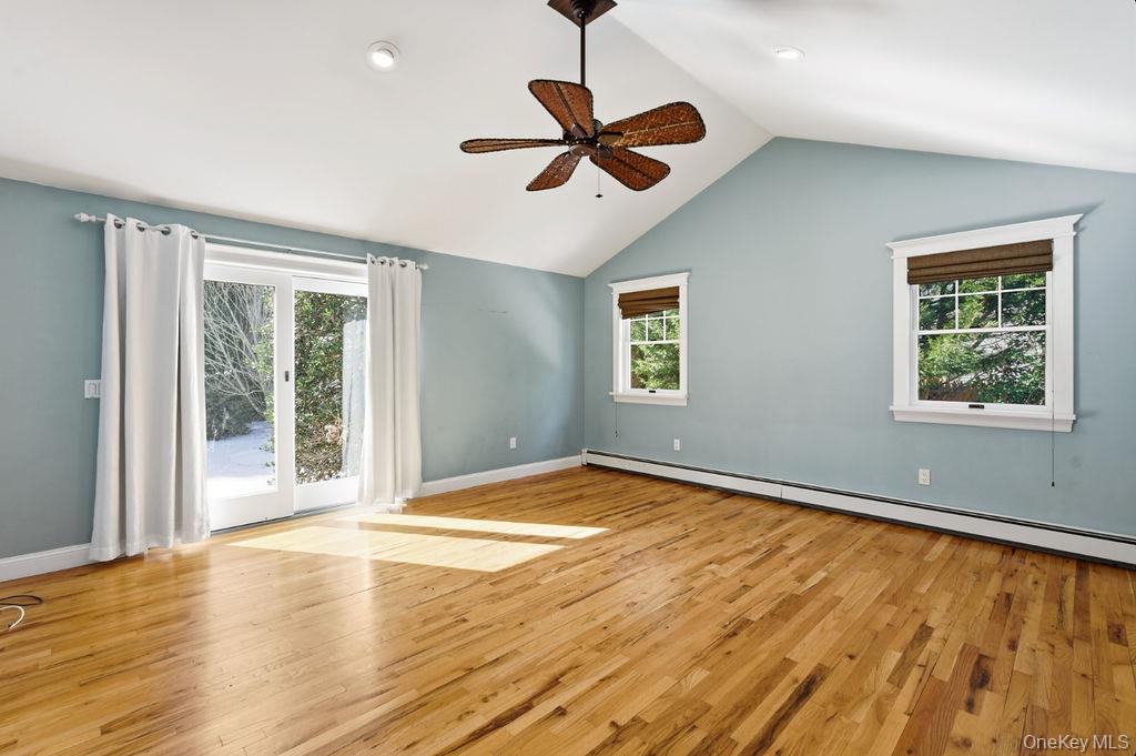 19 Howell Lane, Speonk, NY 11901