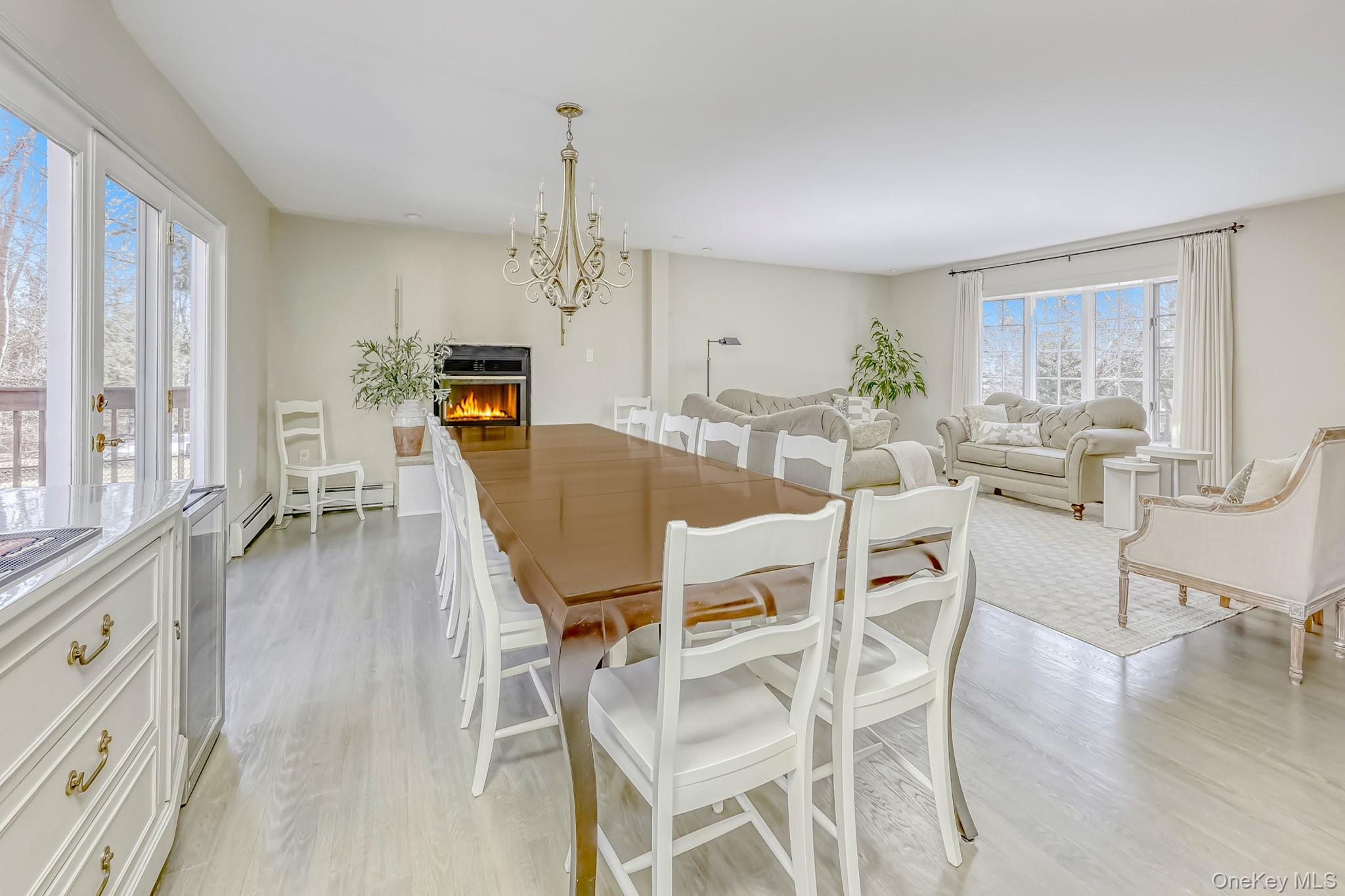 4 Kings Gate Road, Suffern, NY 10901