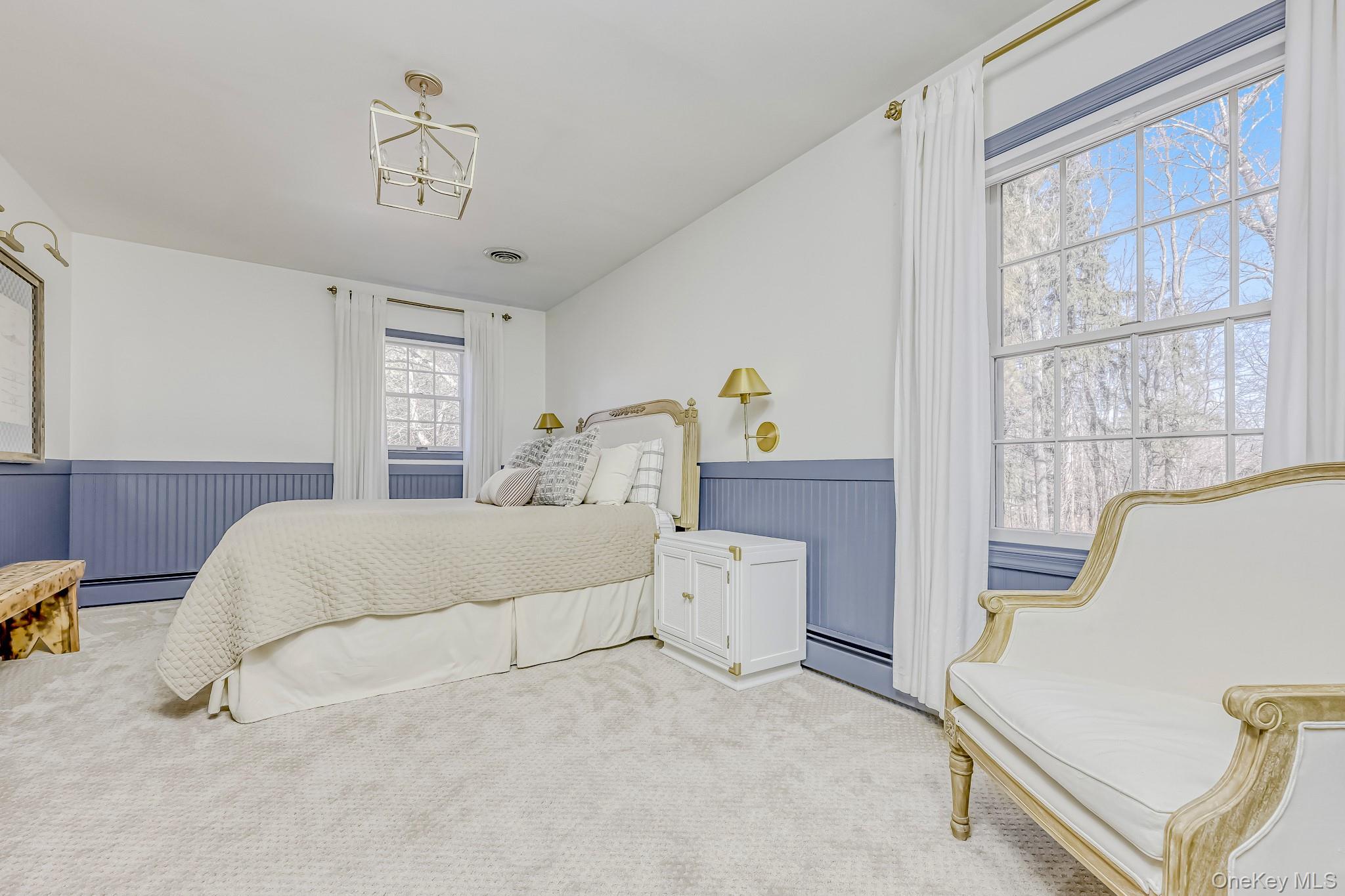 4 Kings Gate Road, Suffern, NY 10901