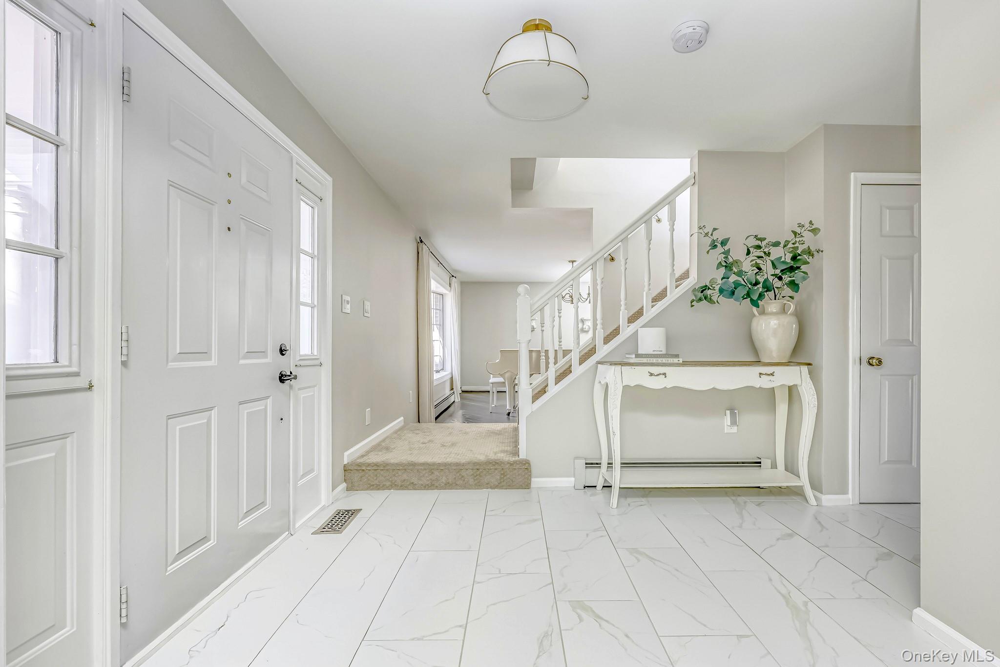 4 Kings Gate Road, Suffern, NY 10901