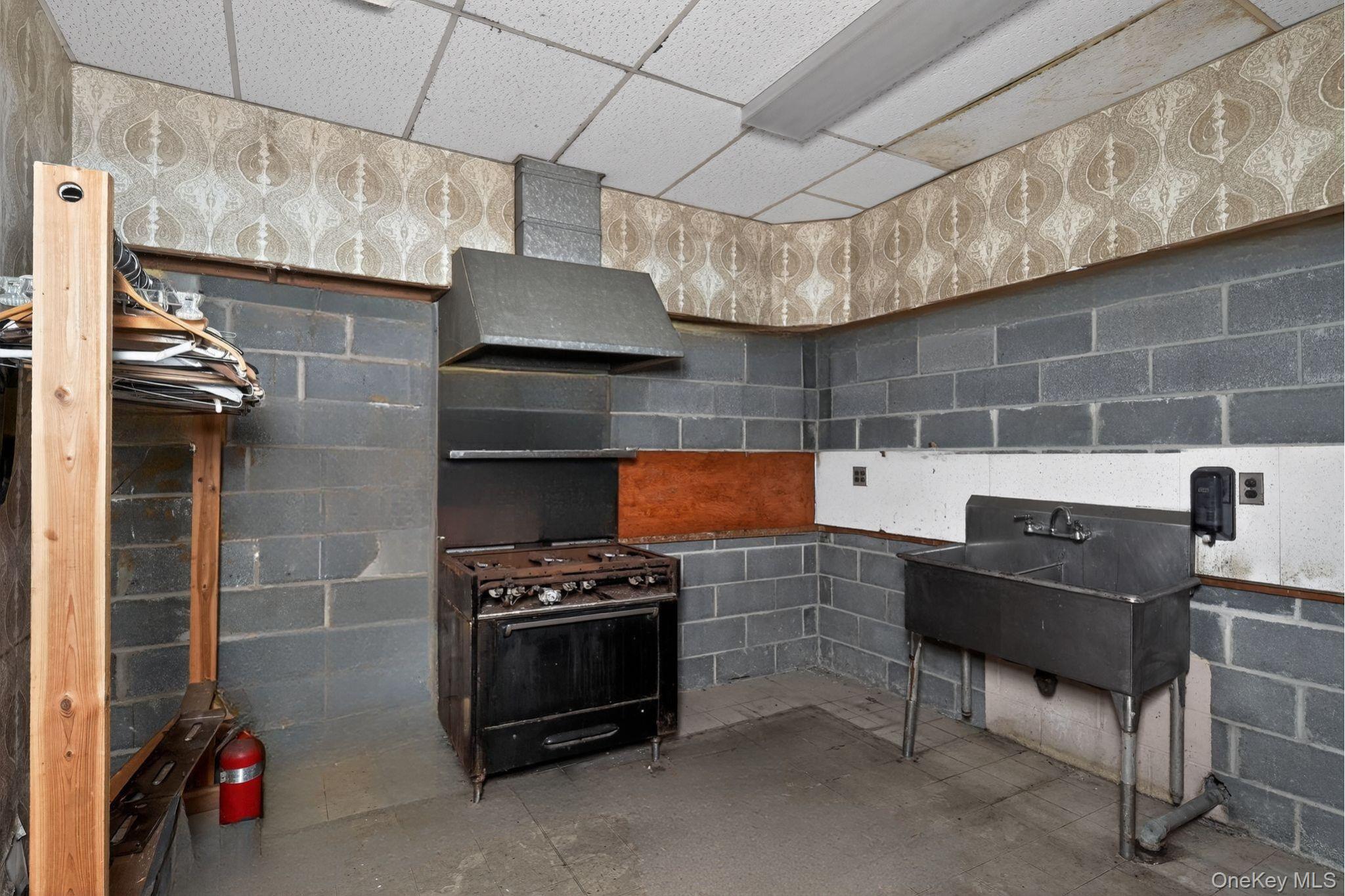 37 Clove Avenue, Haverstraw, NY 10927