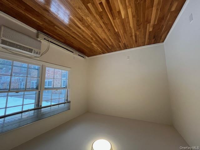 165 Manorhaven Boulevard # D, Port Washington, NY 11050