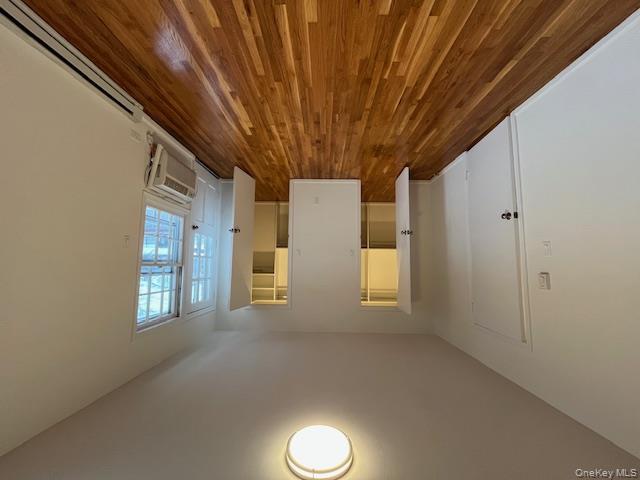 165 Manorhaven Boulevard # D, Port Washington, NY 11050