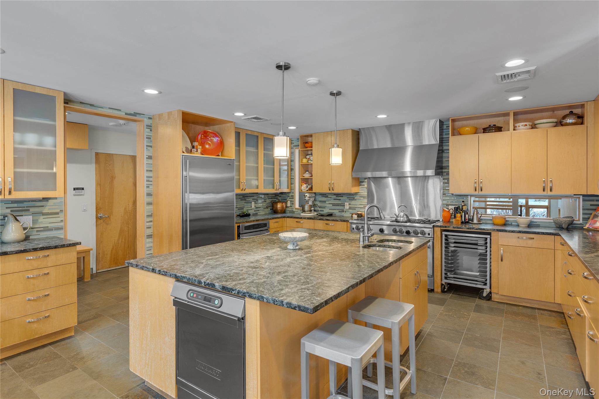 46 Locust Lane, Northport, NY 11768