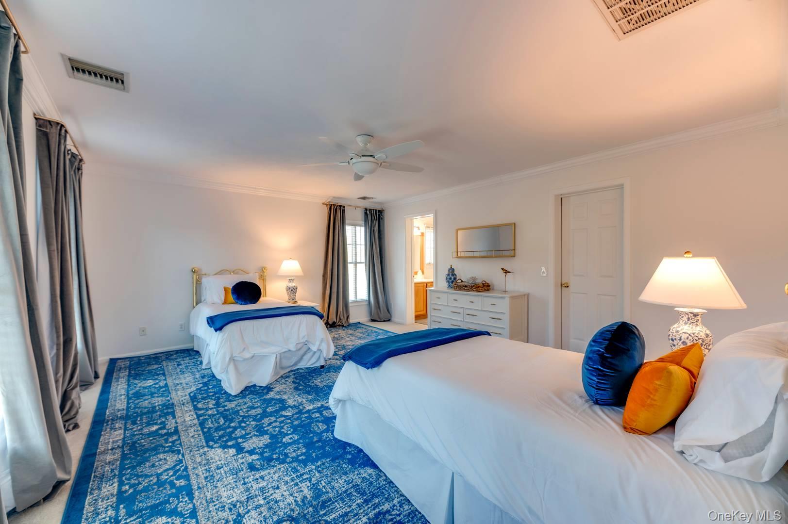 17 Clearview Farm Road, Southampton, NY 11968