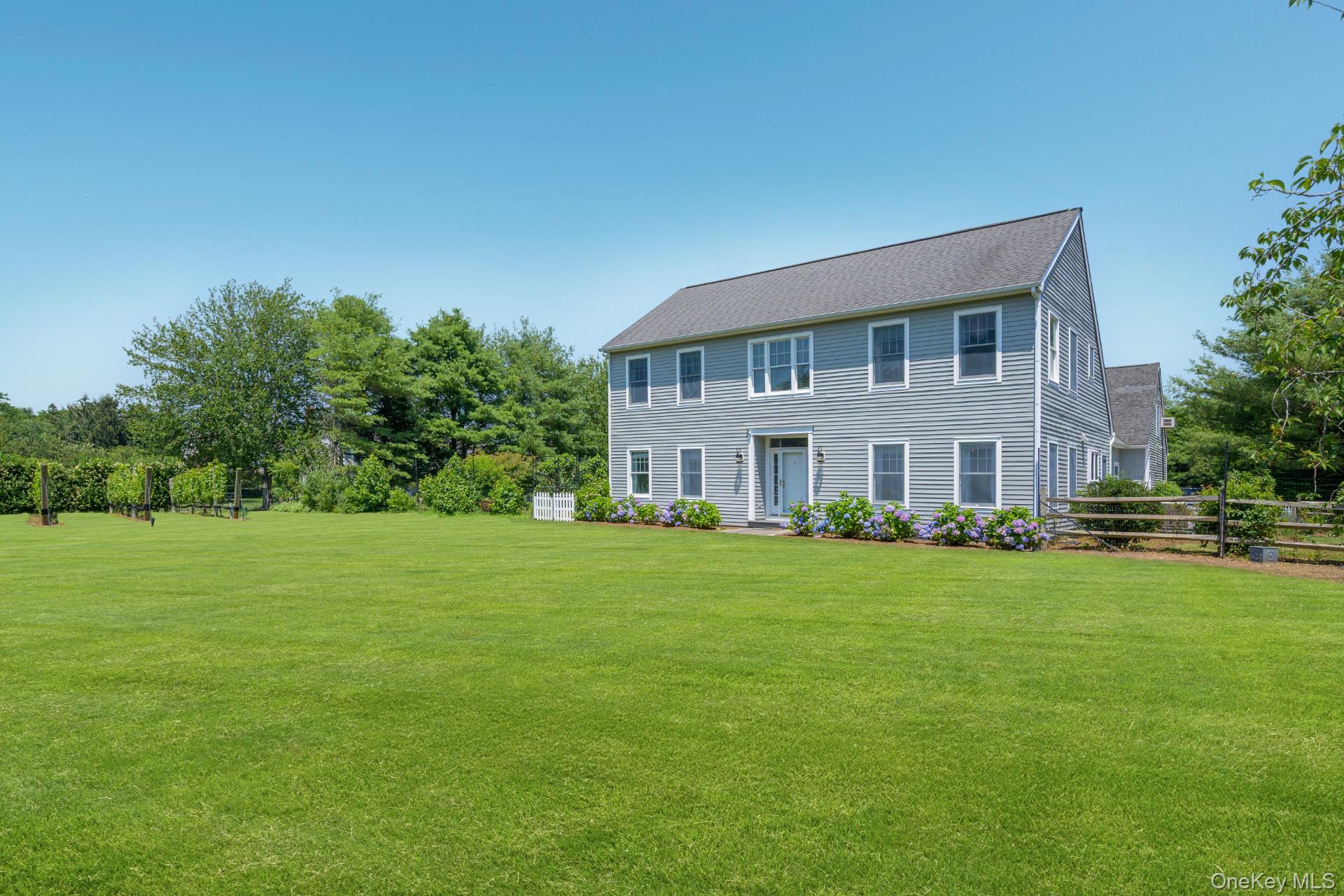 17 Clearview Farm Road, Southampton, NY 11968