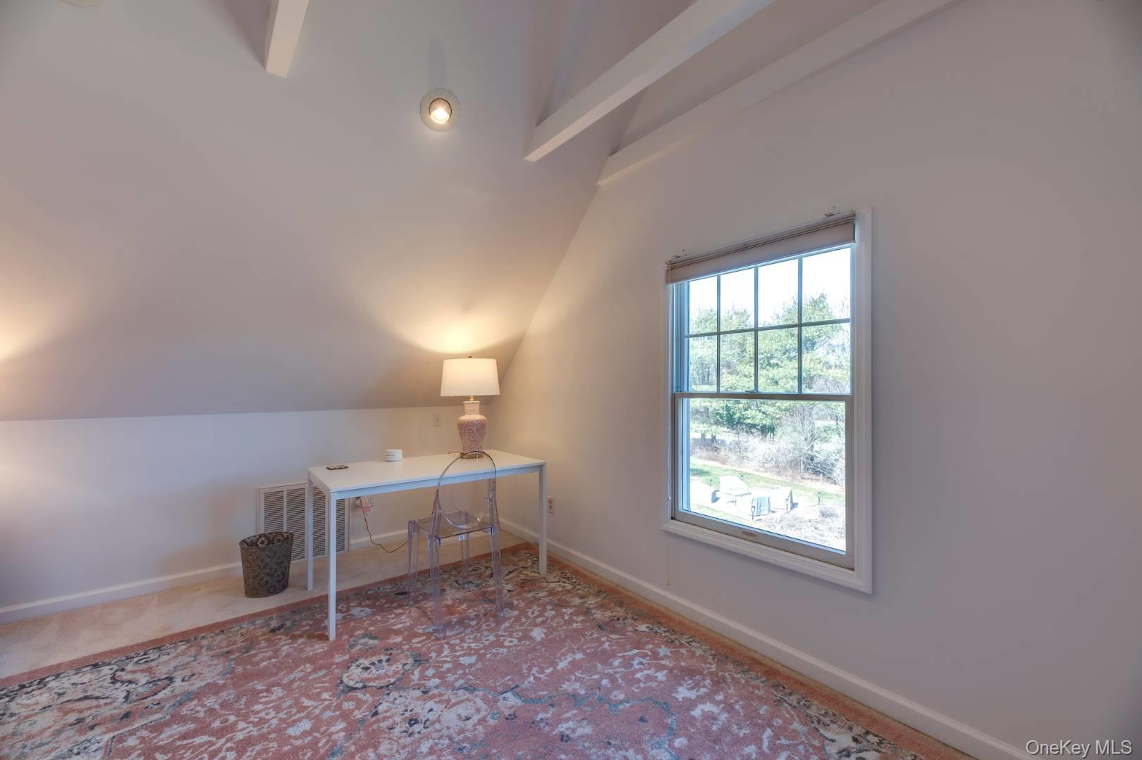 17 Clearview Farm Road, Southampton, NY 11968