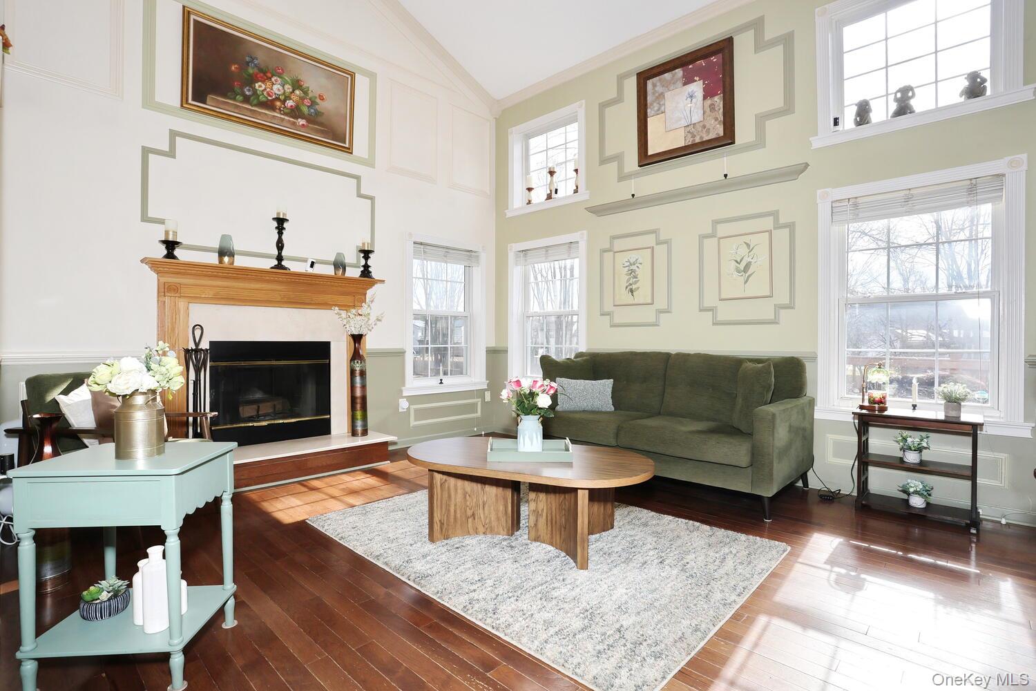 20 Alexander Drive, Washingtonville, NY 10992