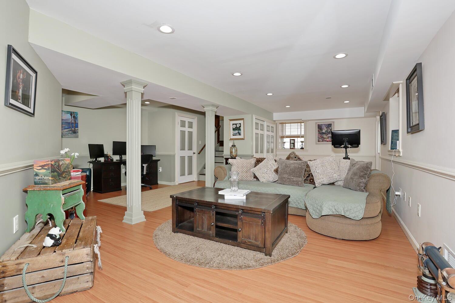 20 Alexander Drive, Washingtonville, NY 10992