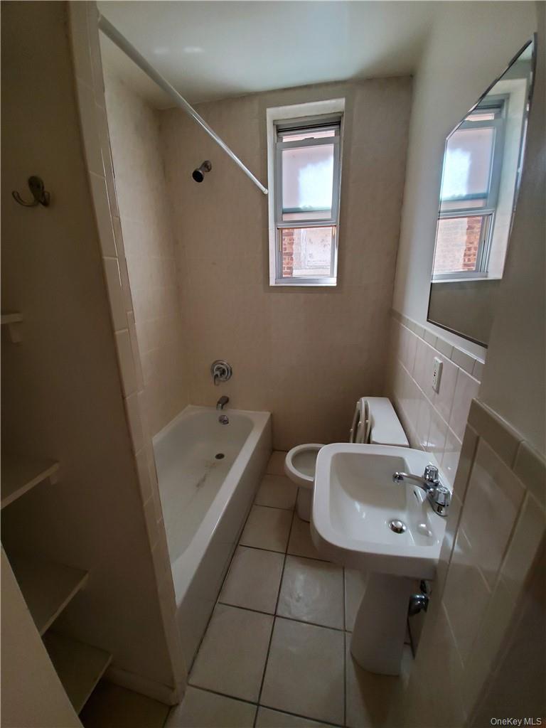 4279 Katonah Avenue, Bronx, NY 10470