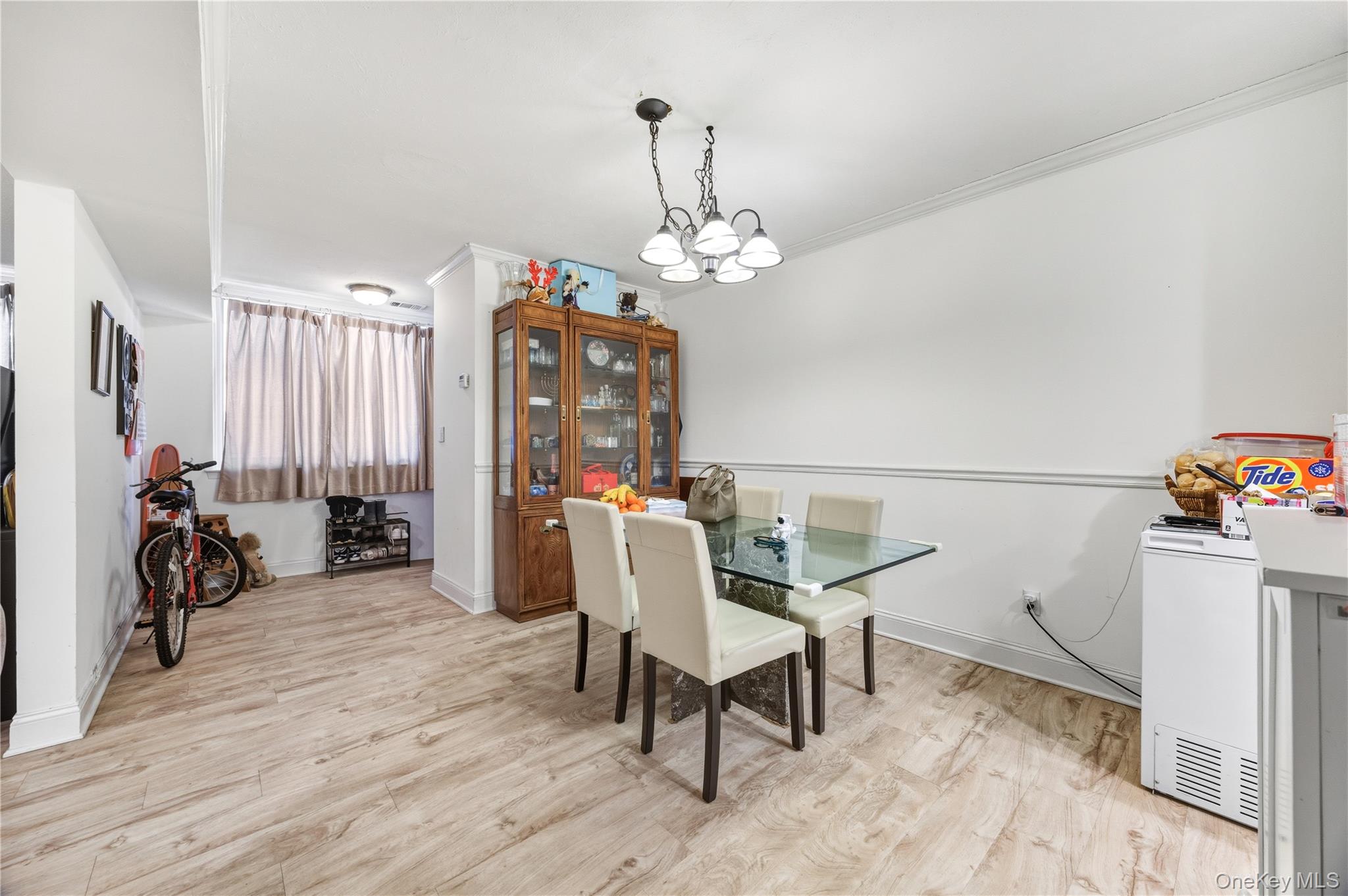 1005 Colony Drive, Hartsdale, NY 10530