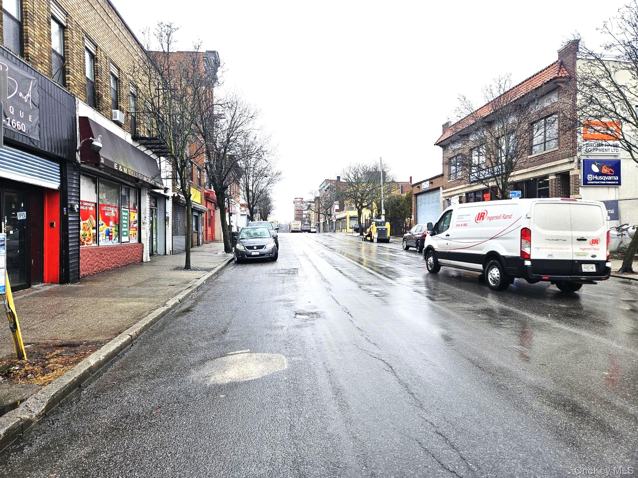 34 Mount Vernon Avenue, Mount Vernon, NY 10550