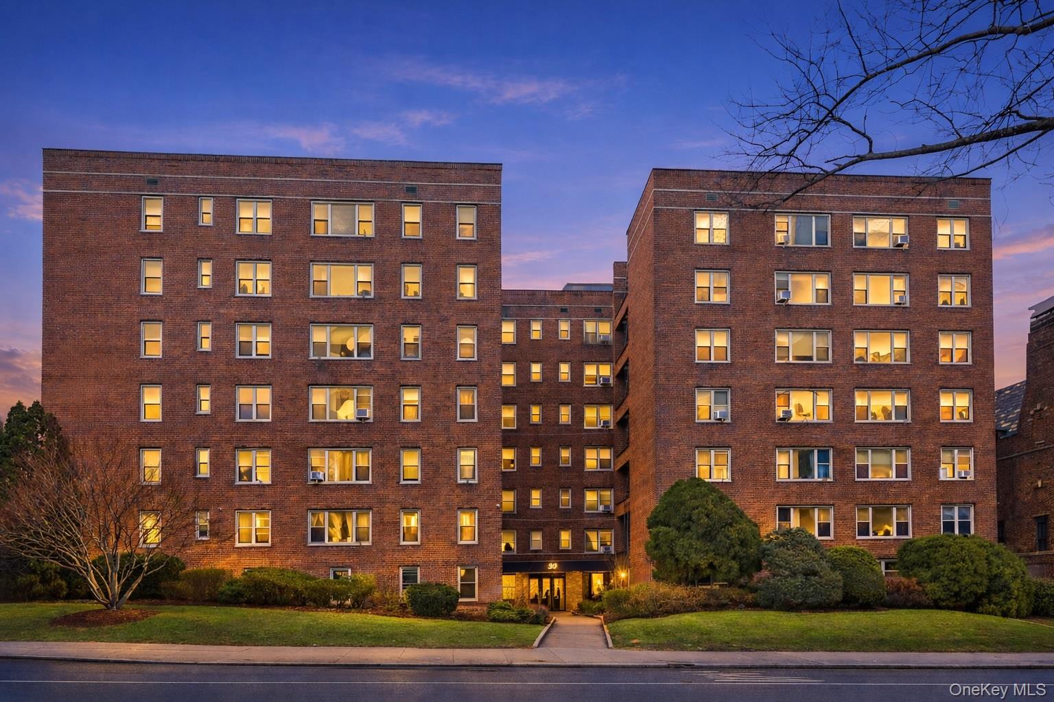 30 N Broadway # 5H, White Plains, NY 10601