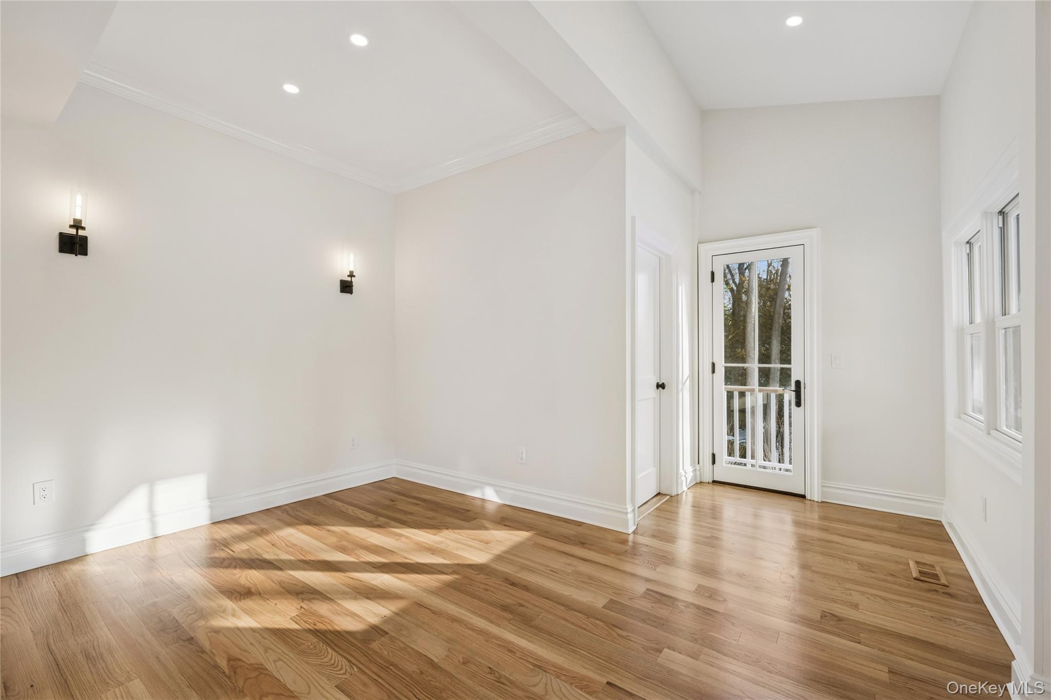 227 Prospect Avenue, Sea Cliff, NY 11579