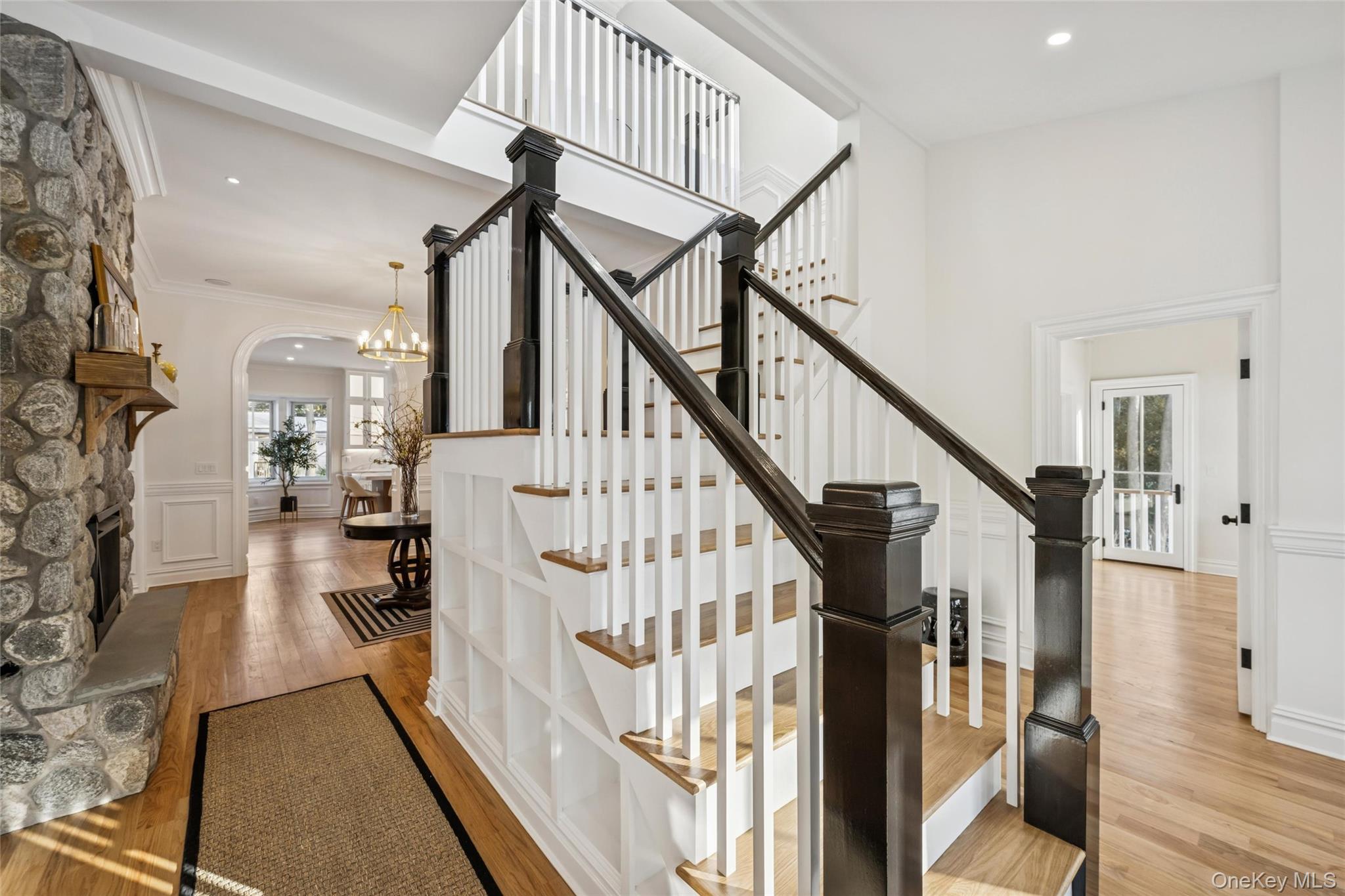 227 Prospect Avenue, Sea Cliff, NY 11579