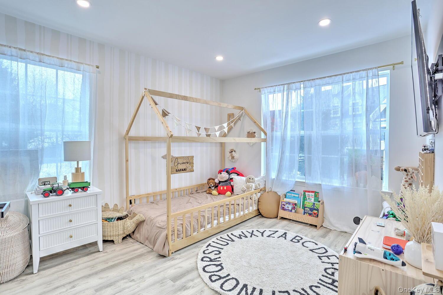 17 Gillian Court, Monroe, NY 10950