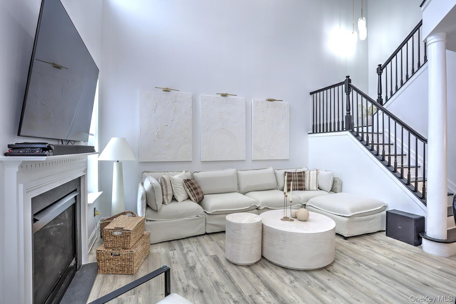 17 Gillian Court, Monroe, NY 10950