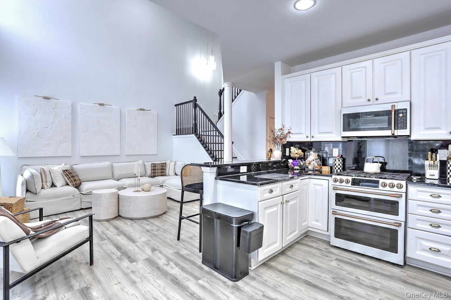 17 Gillian Court, Monroe, NY 10950