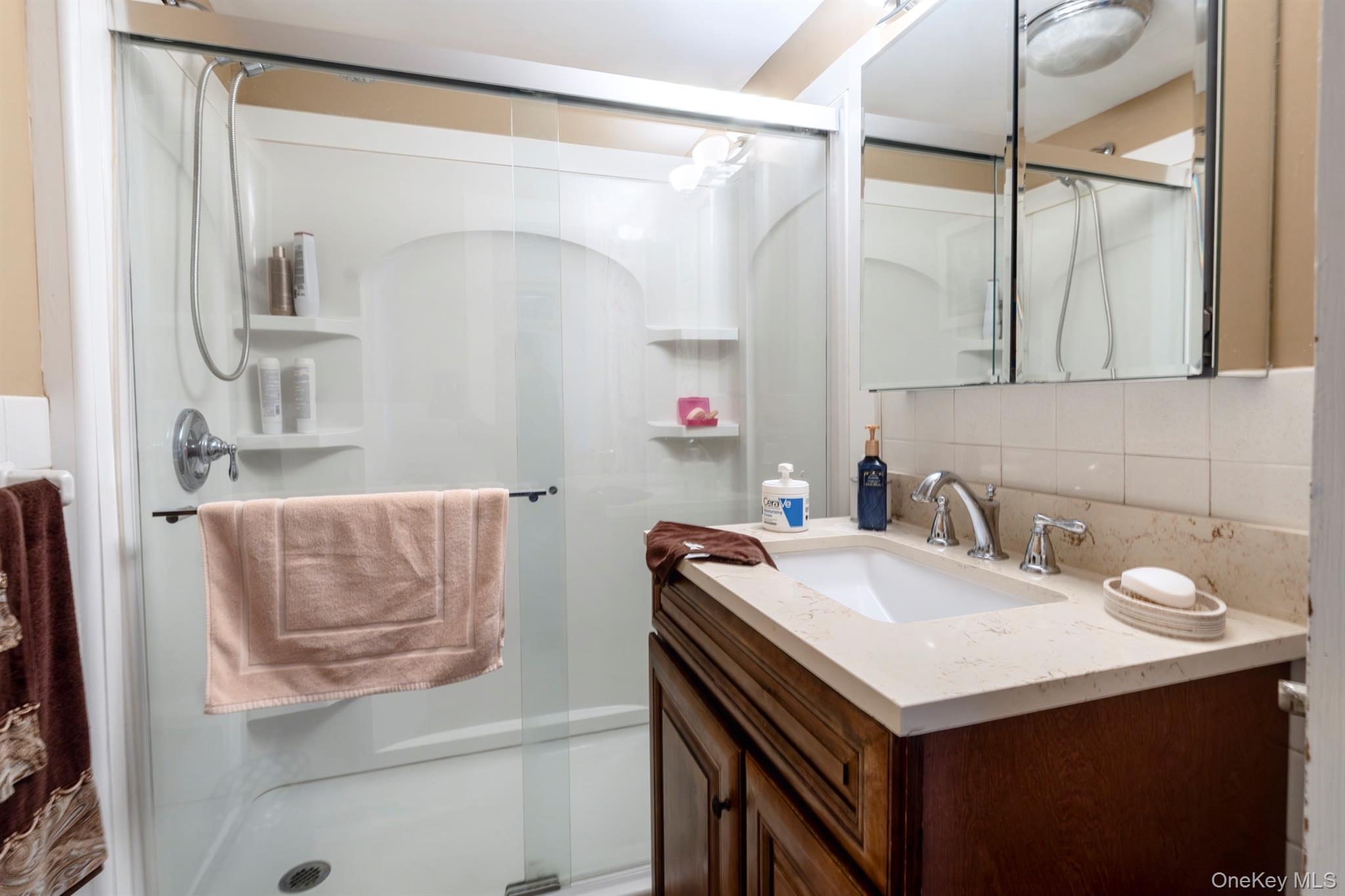 11 Lay Street, Kingston, NY 12401