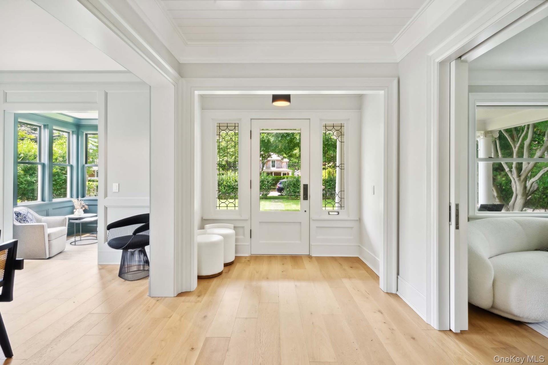 40 Elm Street, Southampton, NY 11968