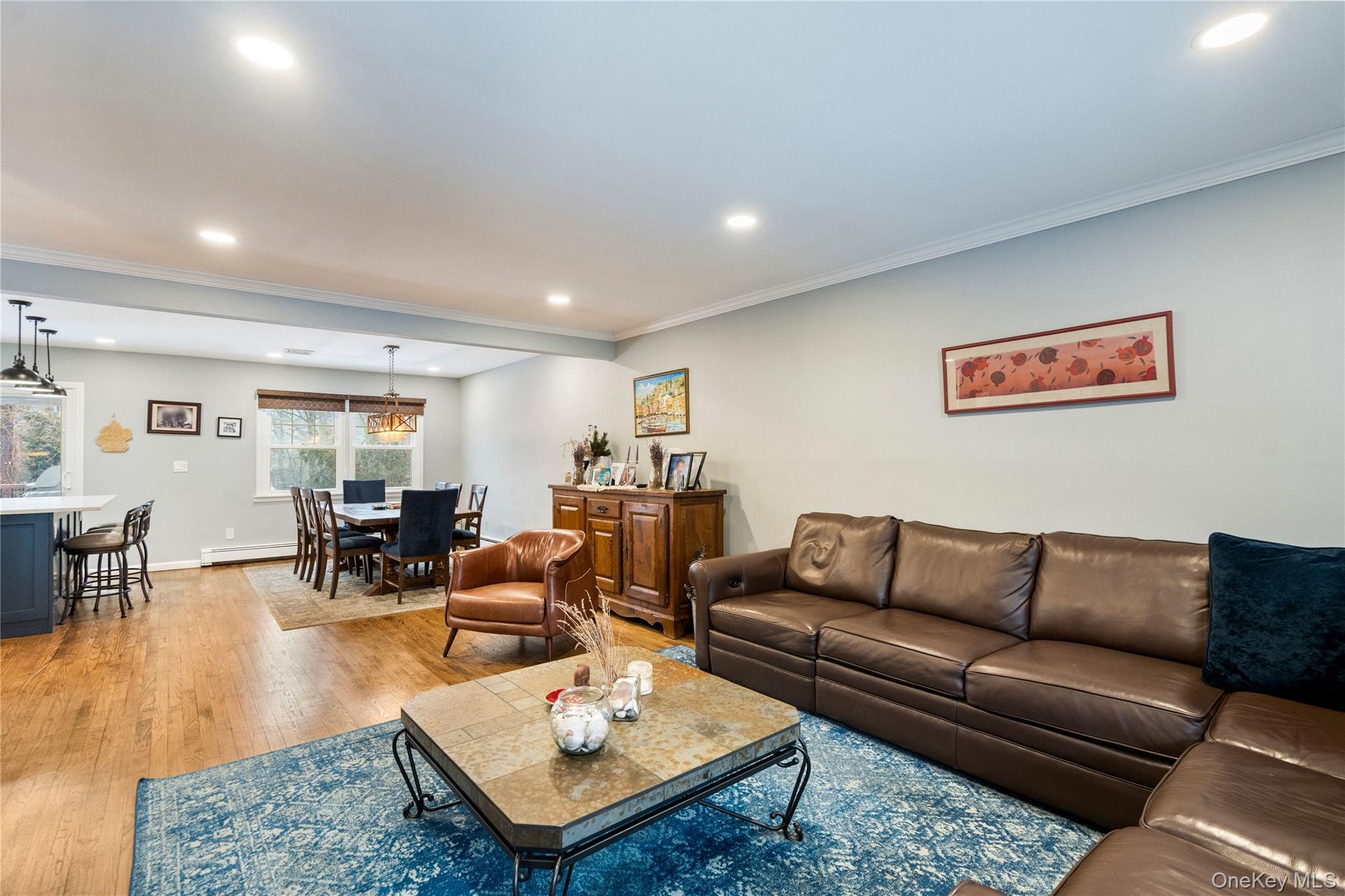 6 Stimson Place, Huntington, NY 11743