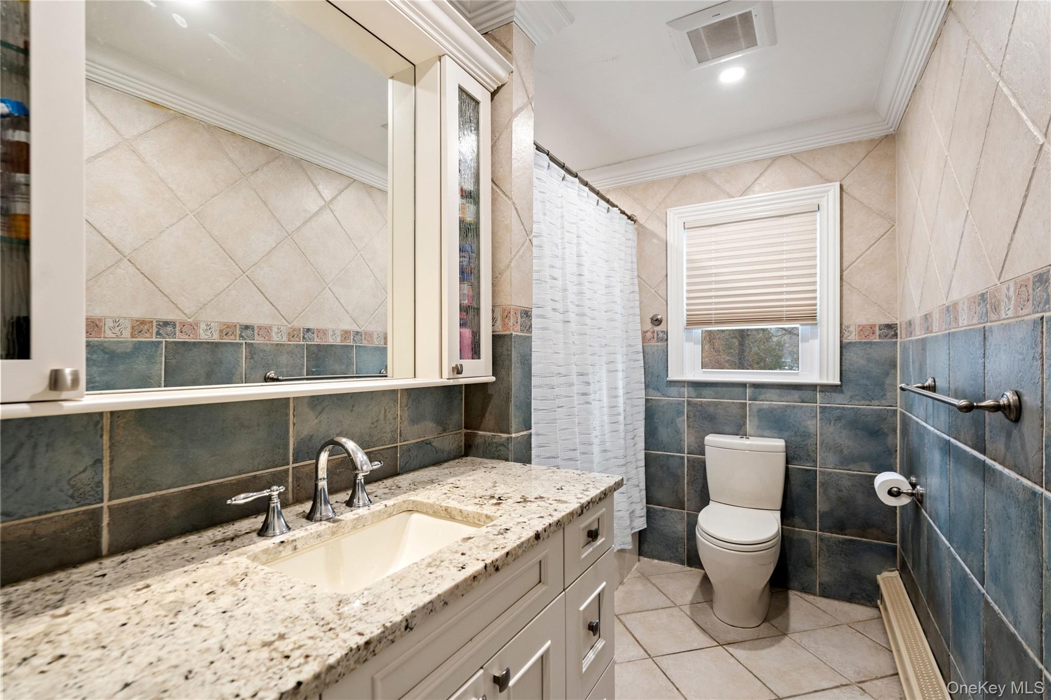 6 Stimson Place, Huntington, NY 11743