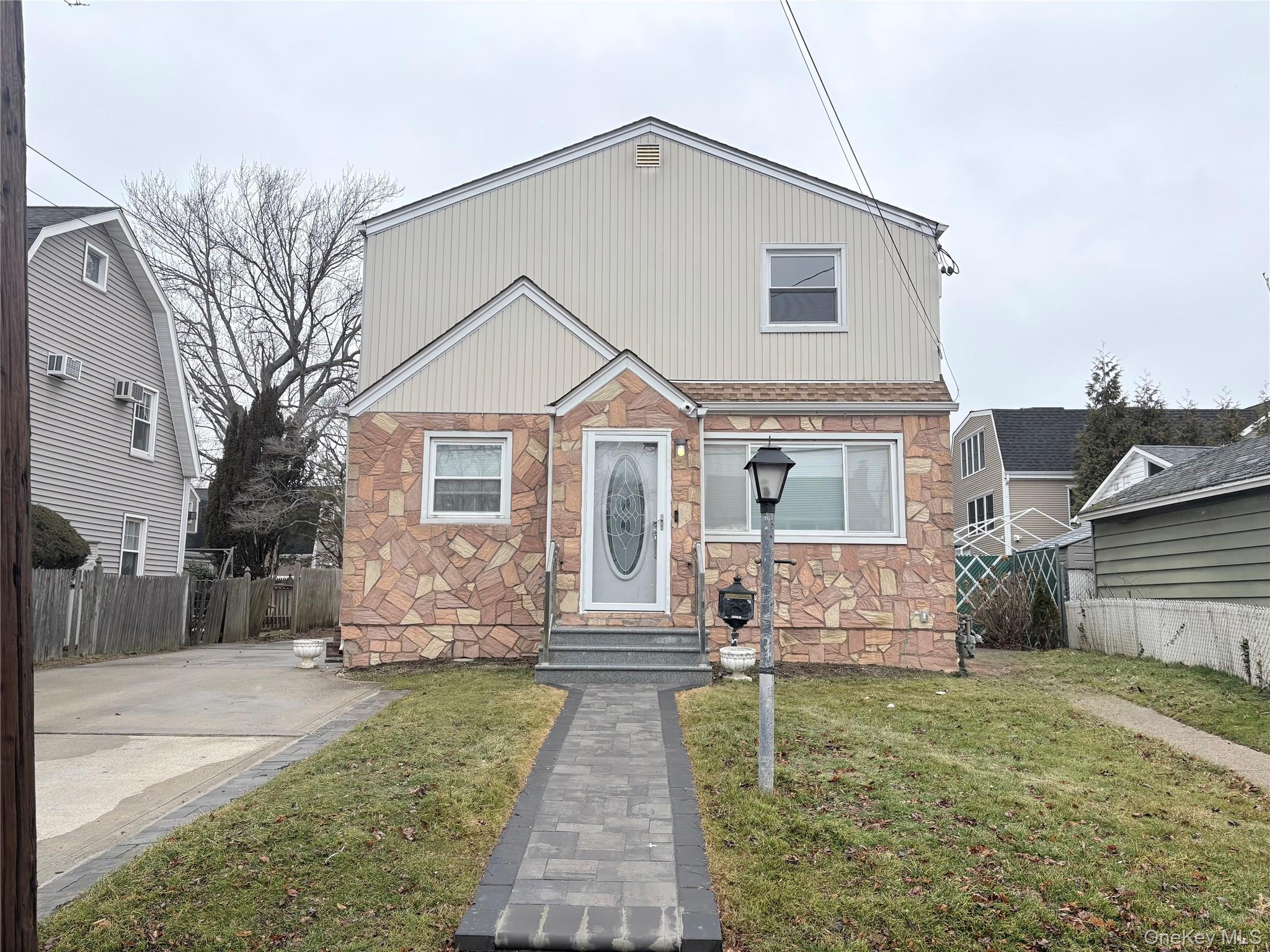 East Rockaway, NY 11563