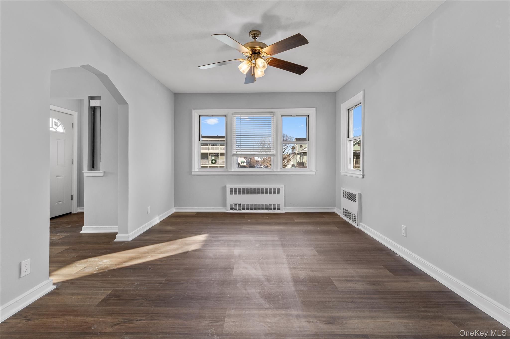 840 E Broadway # upper, Long Beach, NY 11561