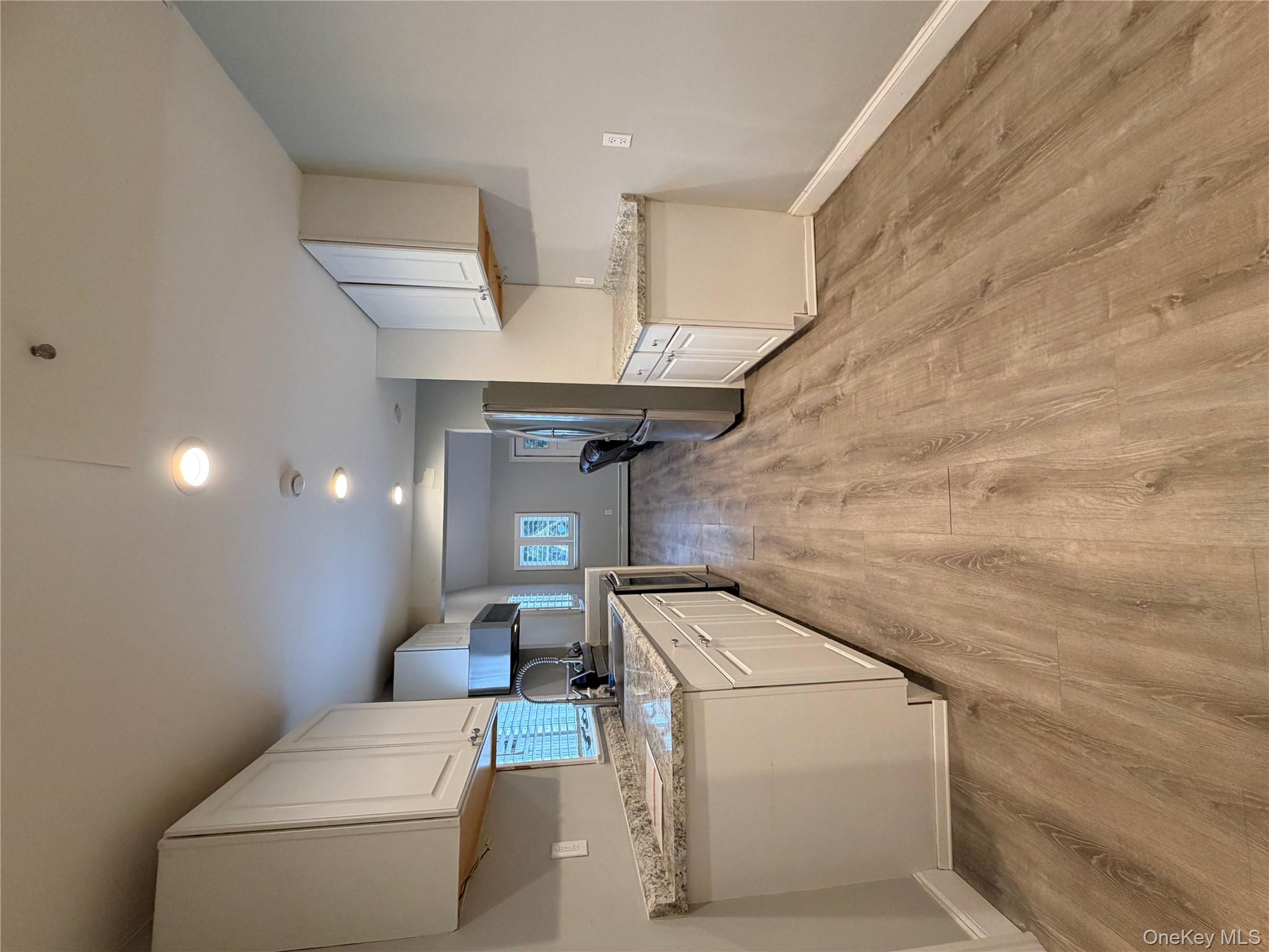 5 Bristol Street, Huntington, NY 11743