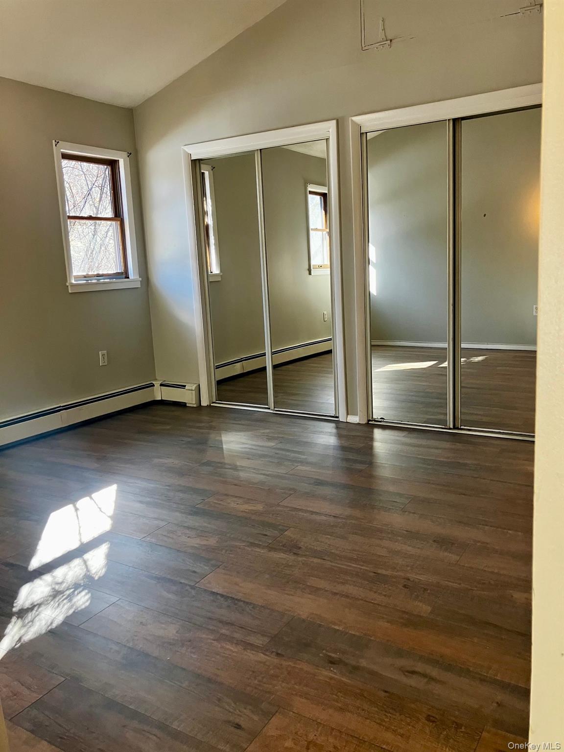 87 W Peenpack Trail, Sparrowbush, NY 12780